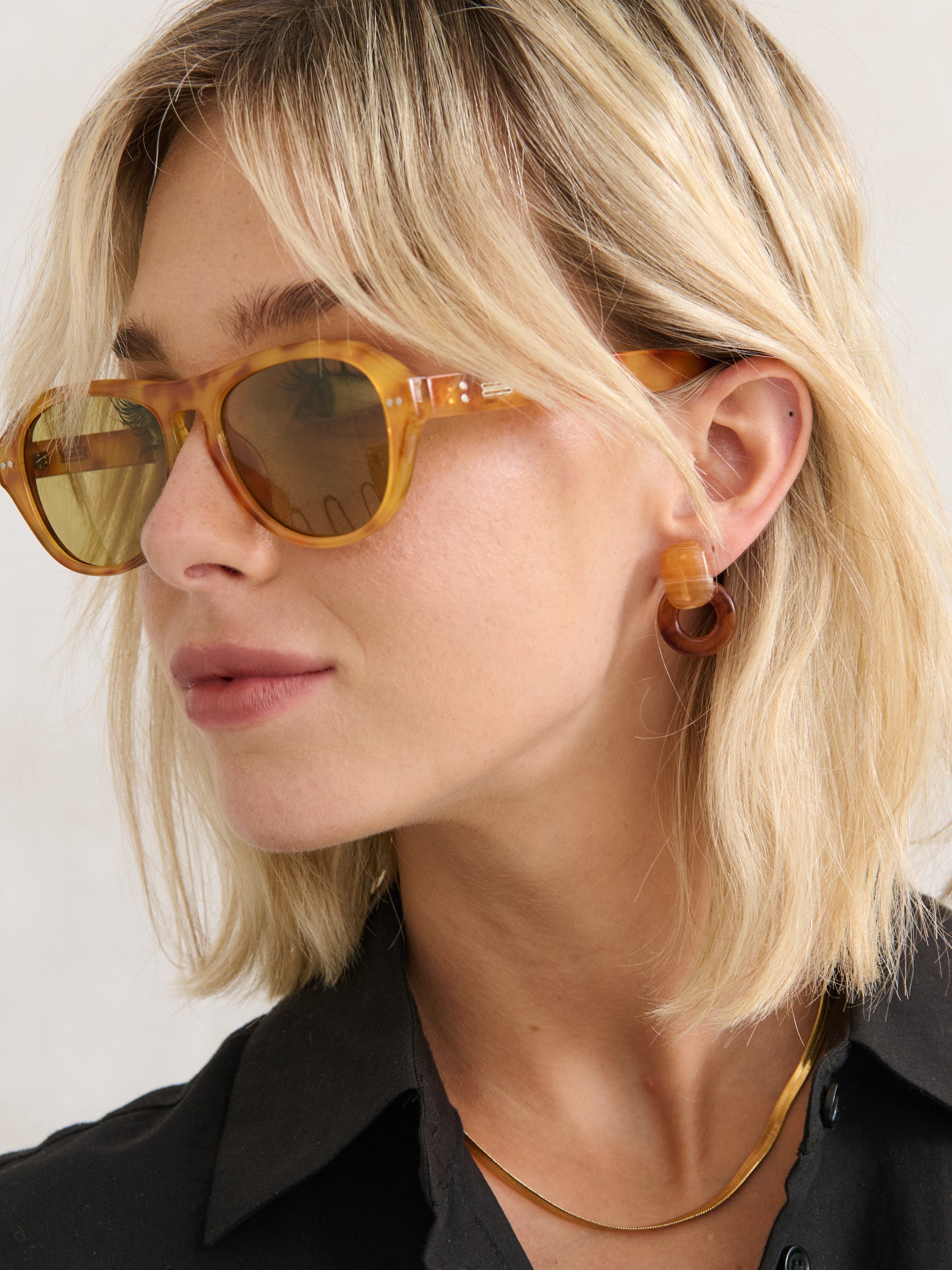 Blanc Round Frame Sunglasses - Vintage Tort