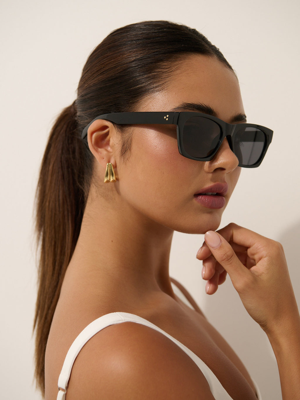 Ria Basic Square Sunglasses - Black