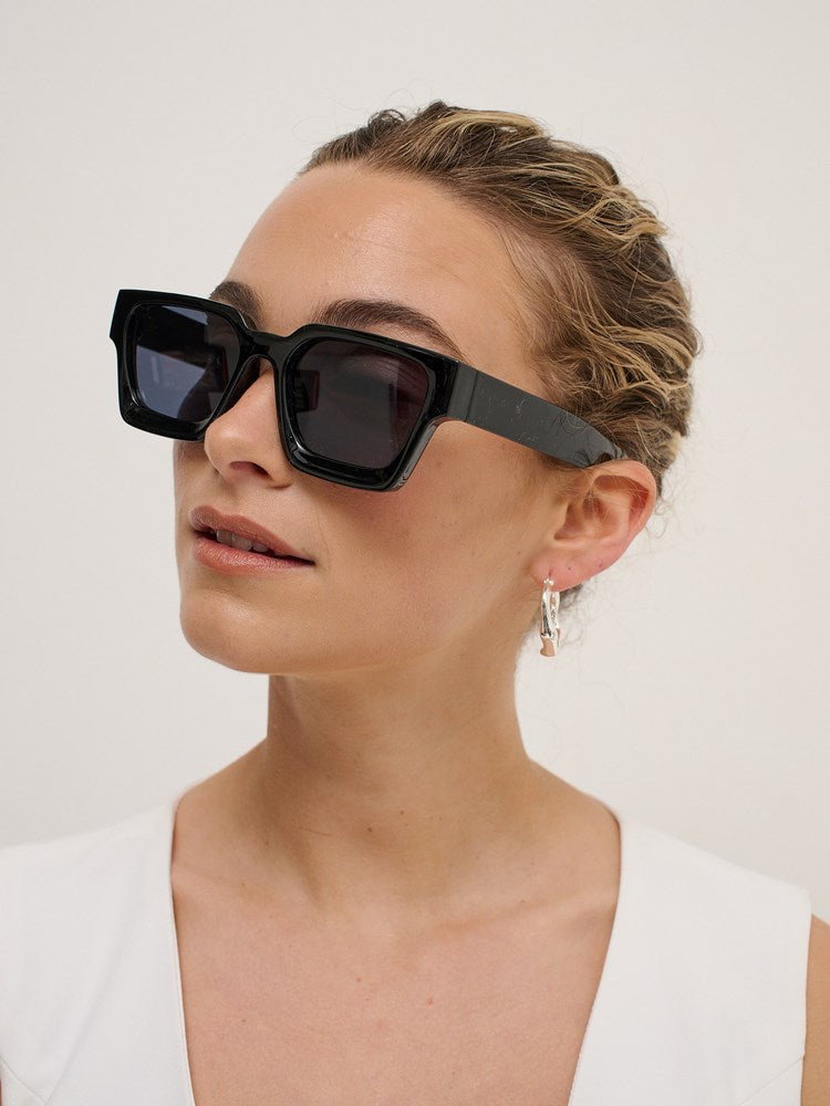 Jury Rectangular Sunglasses - Black