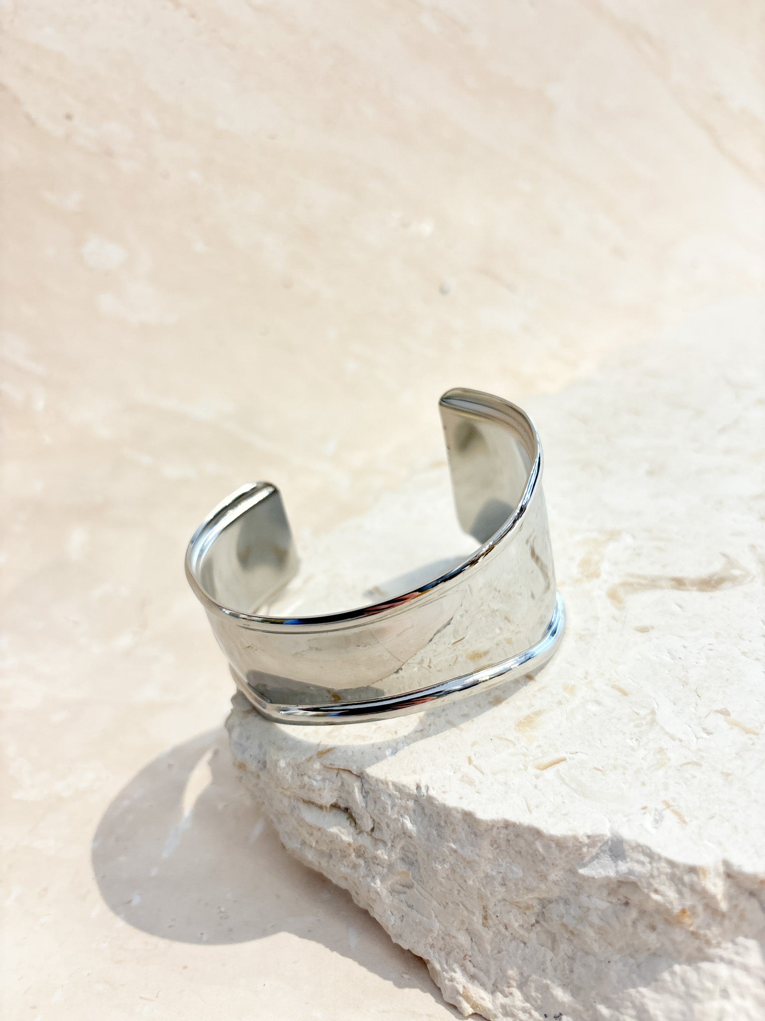 Metal Cuff Bracelet - Silver