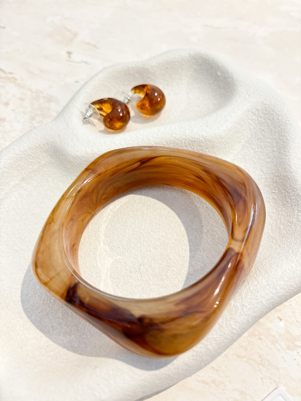 Lara Angular Bangle - Brown