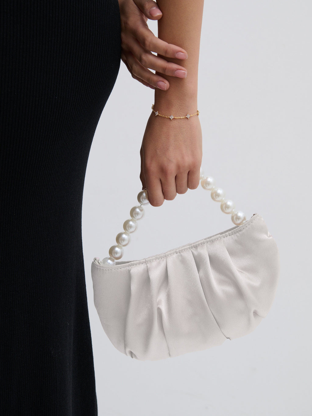 Victoria Satin Pearl Strap Bag - White