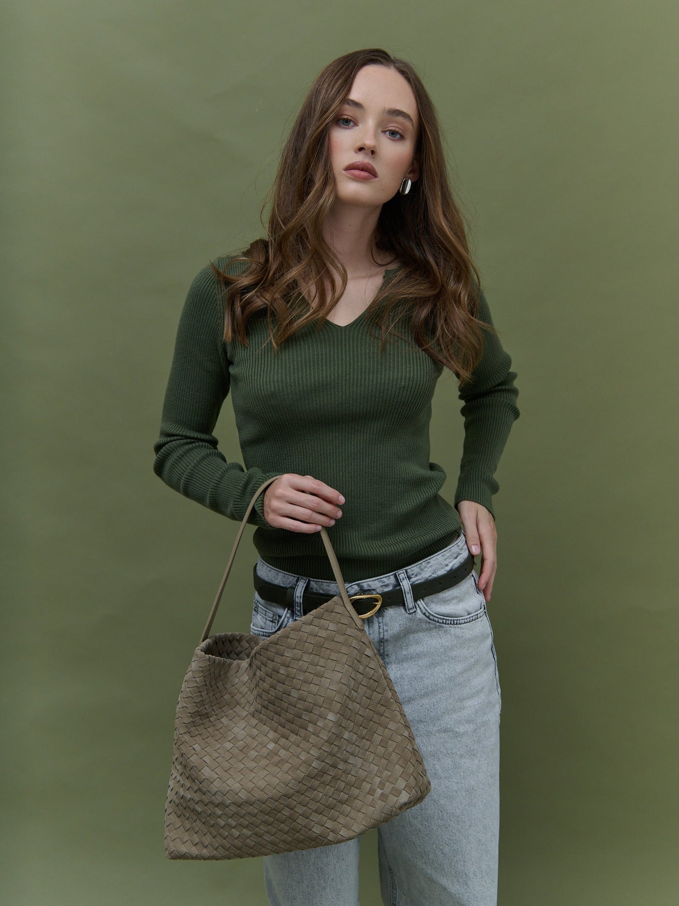Calla Woven Handbag in Olive
