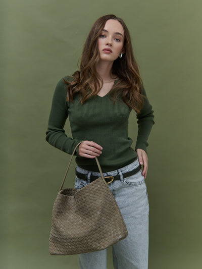 Calla Woven Handbag in Olive
