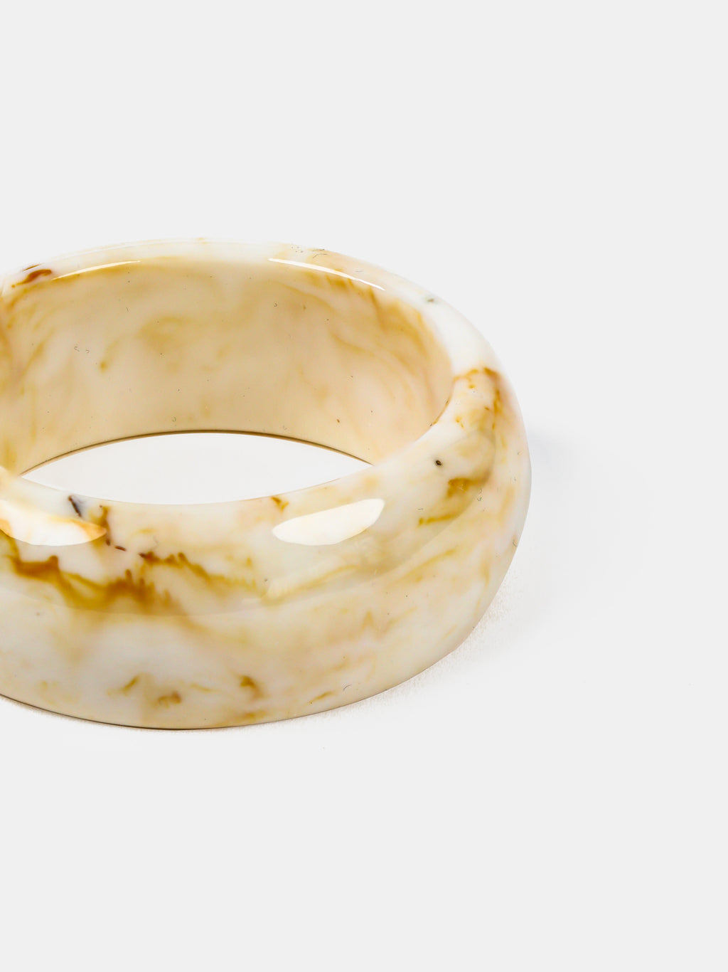 Hennie Resin Bangle - Cream