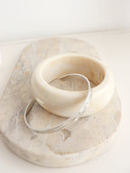 Hennie Resin Bangle - Cream