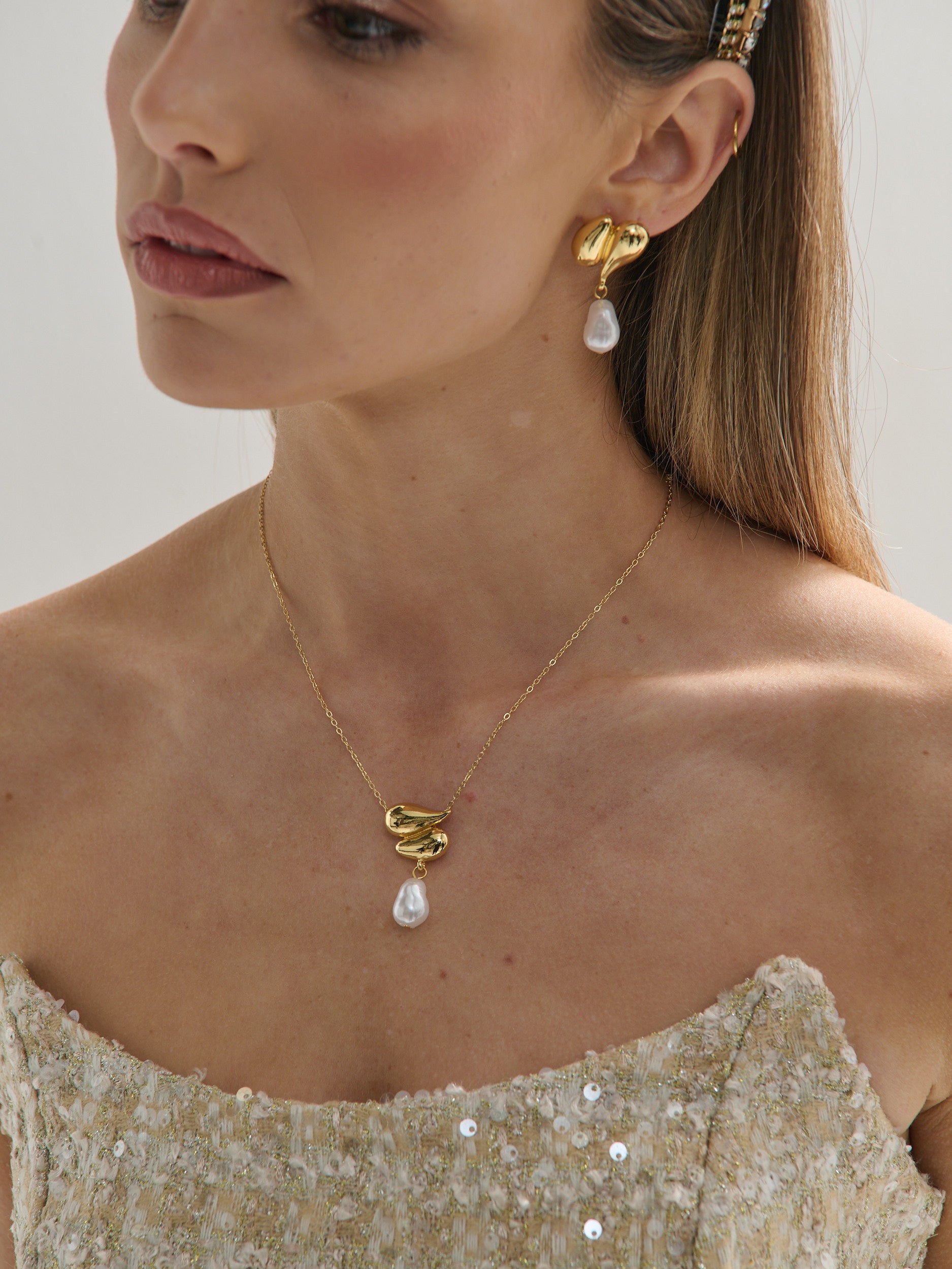 Liora Pearl Necklace - 18K Gold Plated