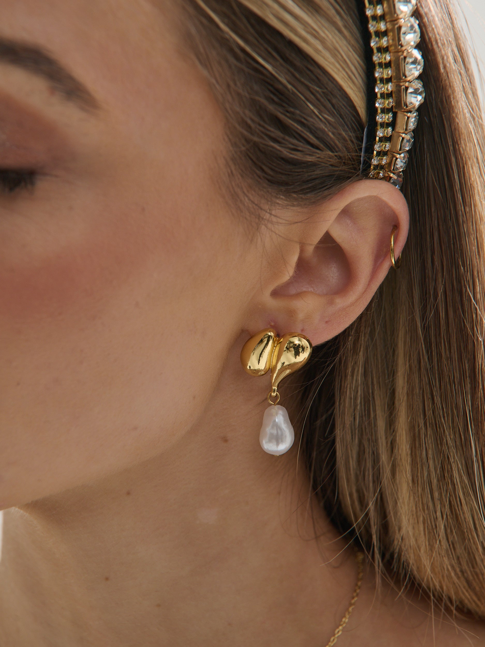 Liora Pearl Earrings - 18K Gold Plated