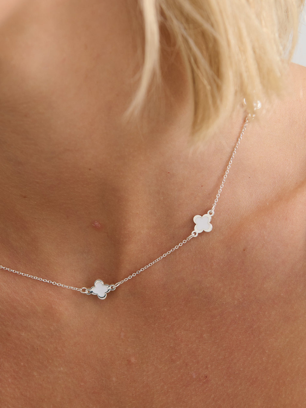 Mini Clover Silver Necklace - White