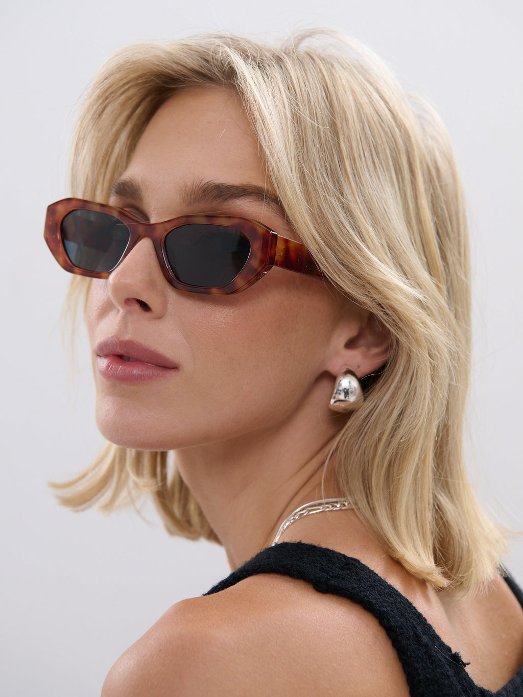 Laila Square Frame Sunglasses - Tort