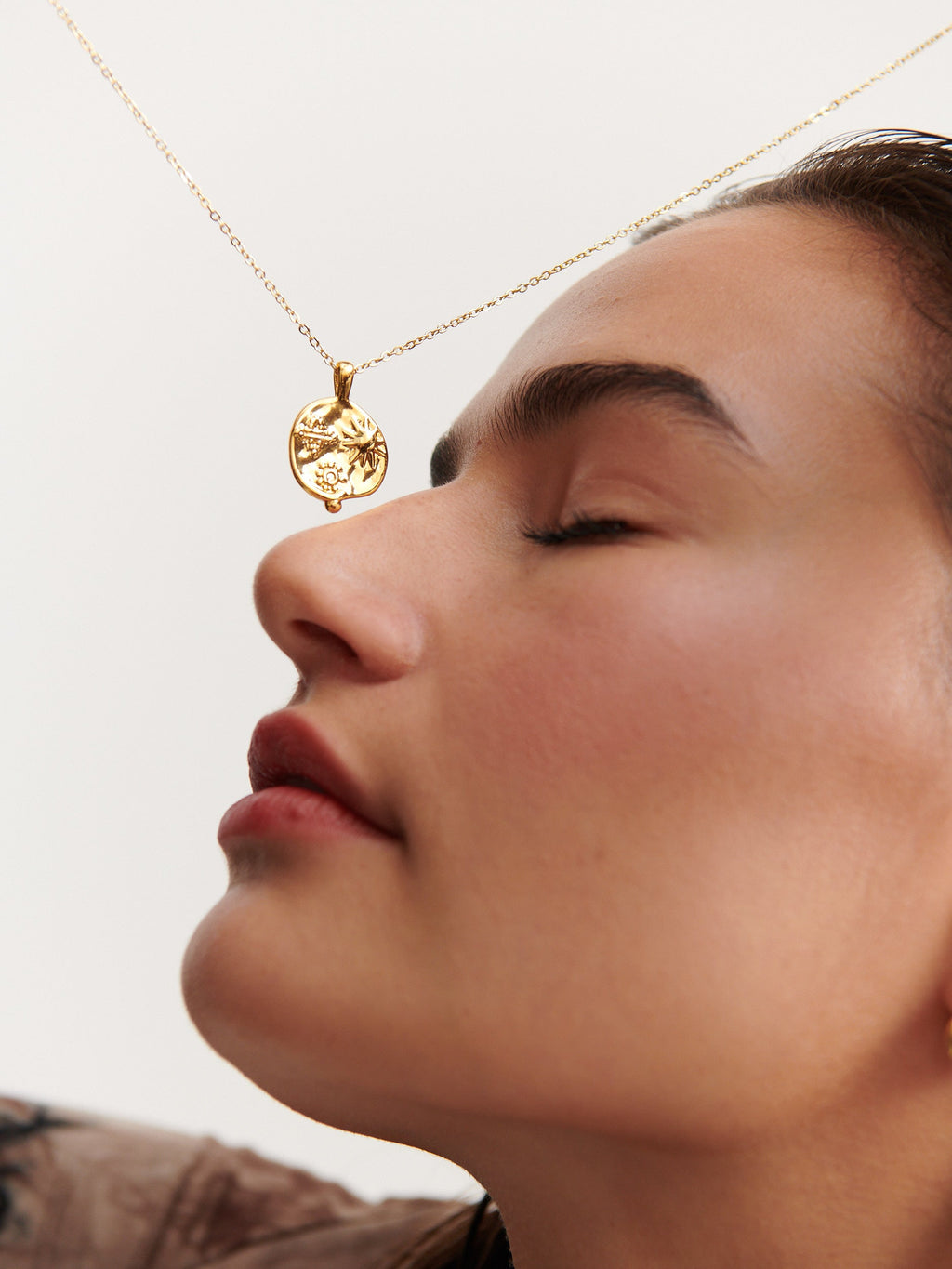 Ocean Coin Charm Necklace - 18K Gold Plated