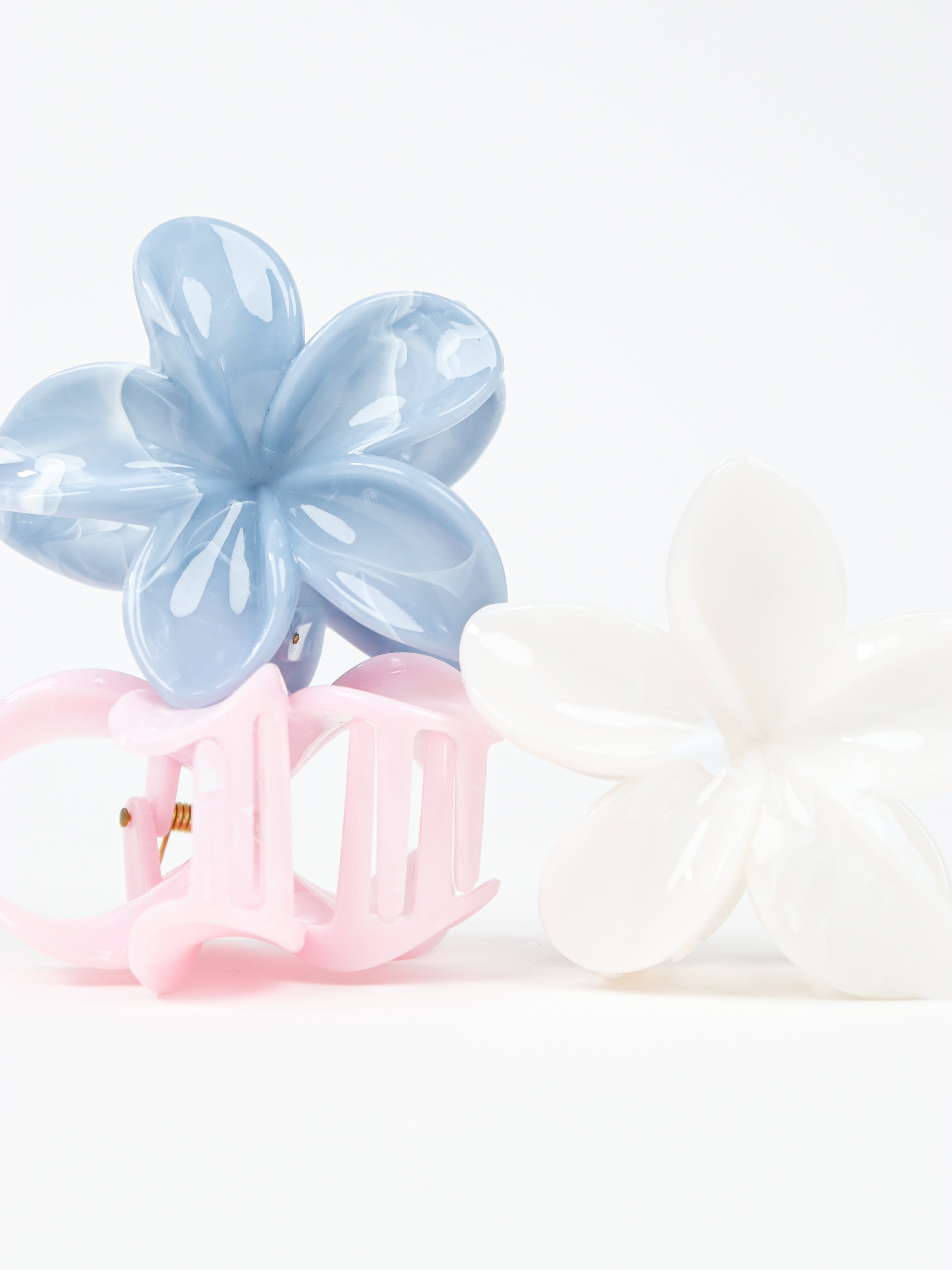 Hibiscus Resin Flower Claw Clip