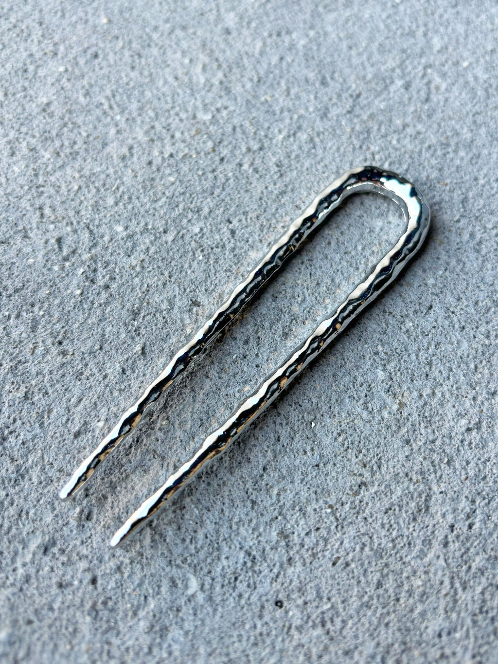 Louise Hammered French Pin - Silver