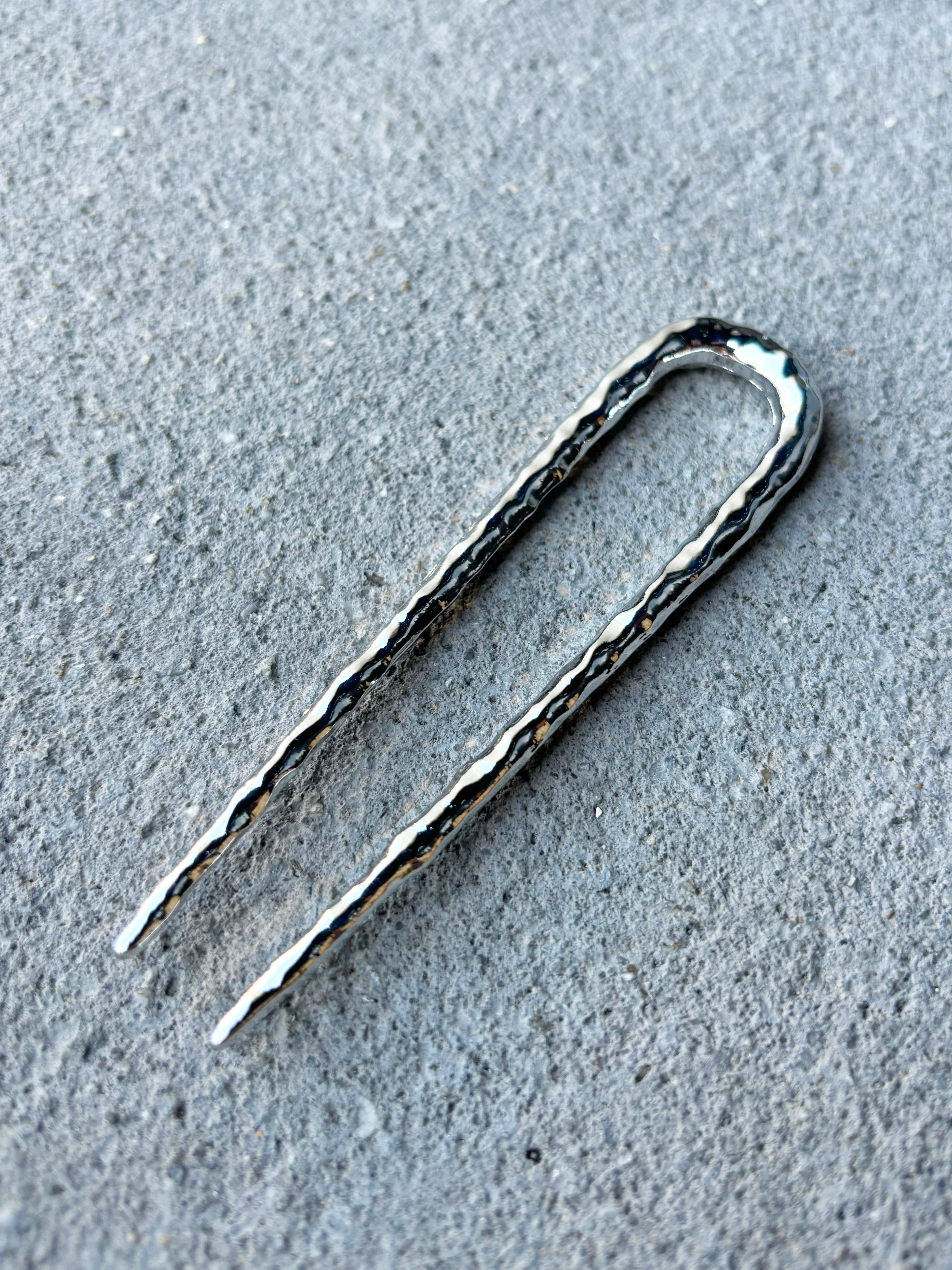 Louise Hammered French Pin - Silver