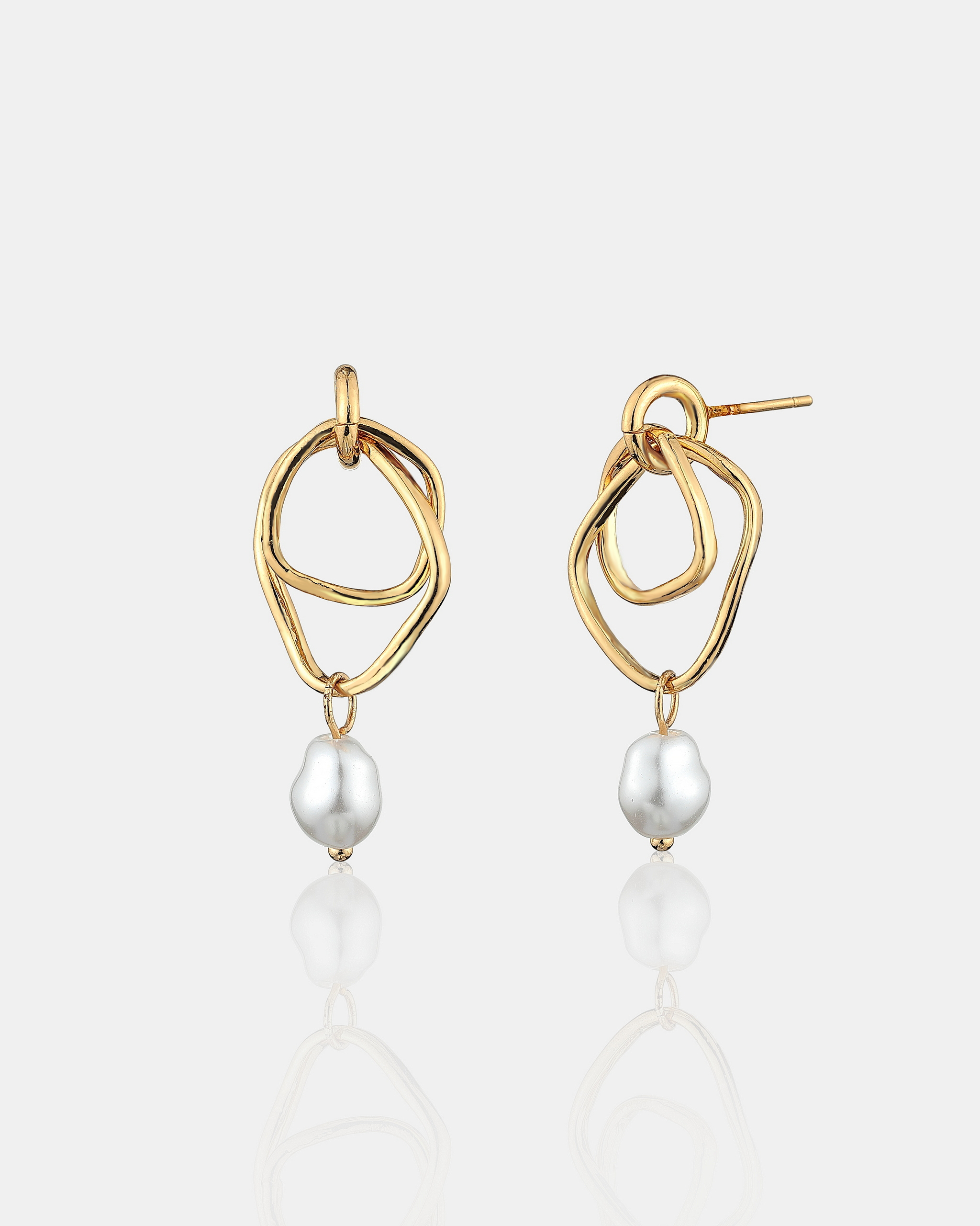 Dionne 18K Gold Plated Pearl Earrings