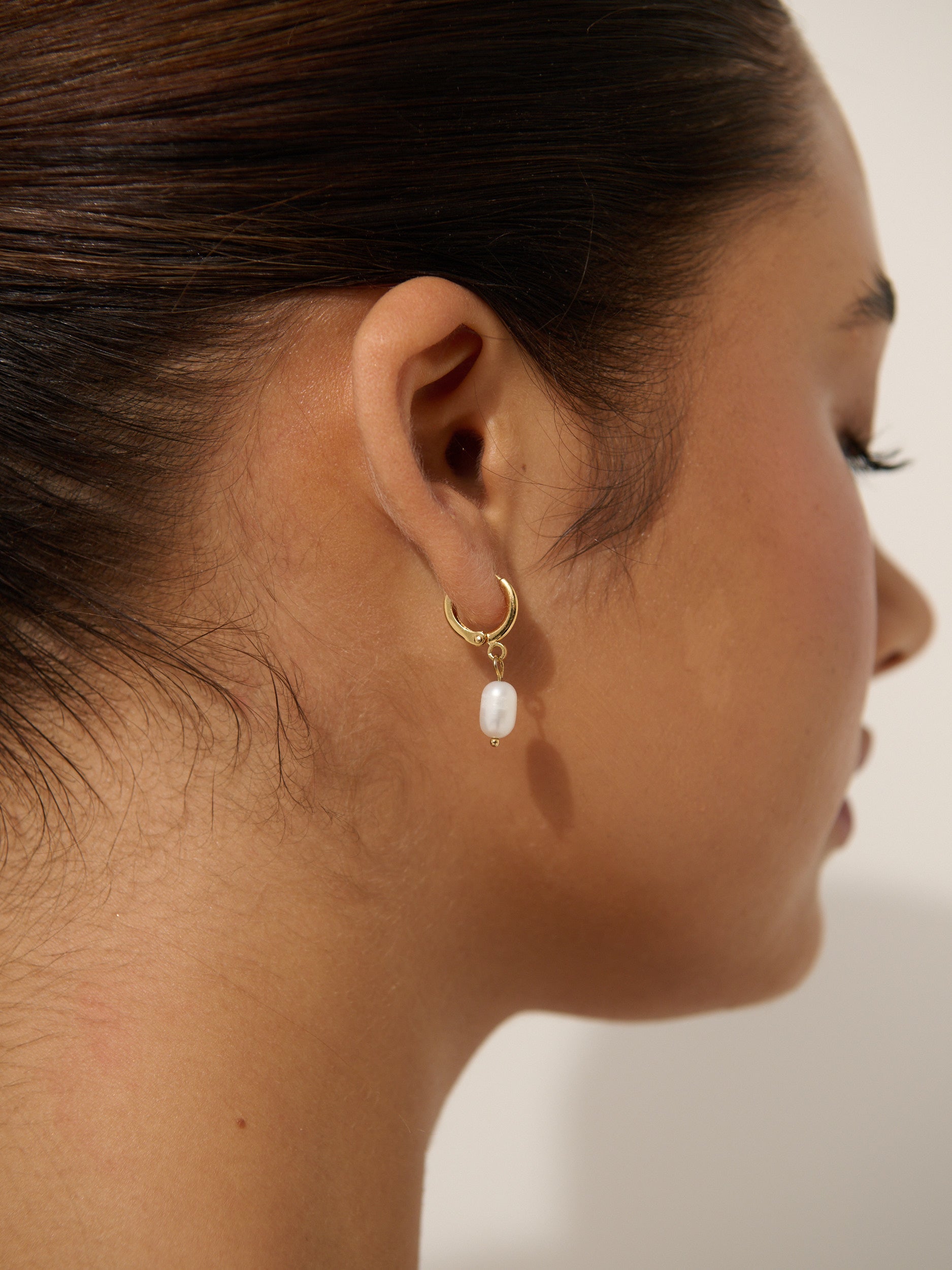 Daphne 18K Gold Plated Pearl Earrings