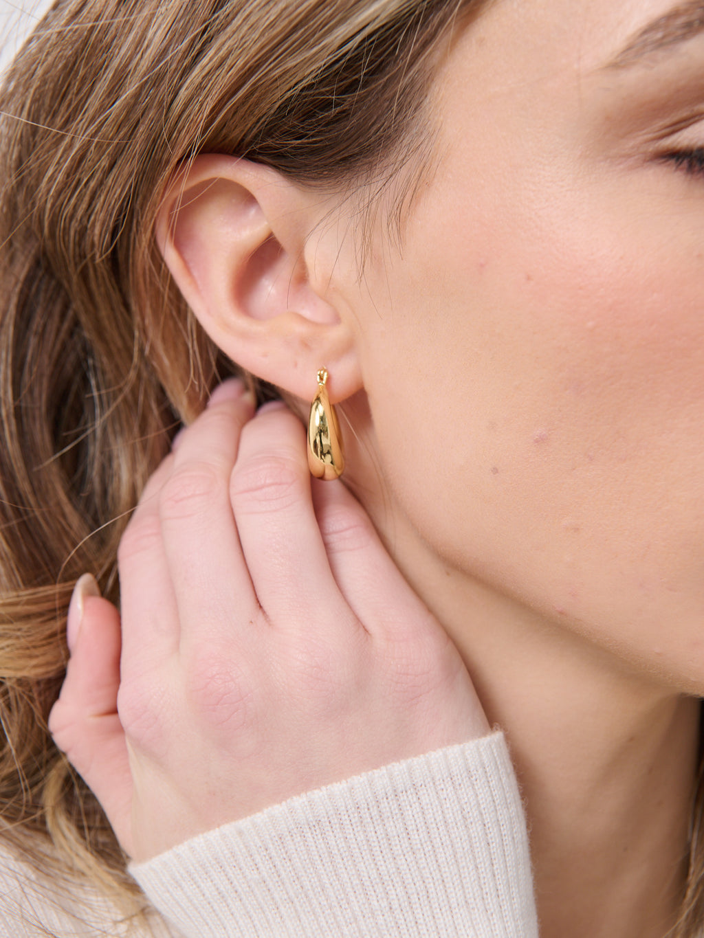 Amaline 18K Gold Plated Hoop Earrings - Small