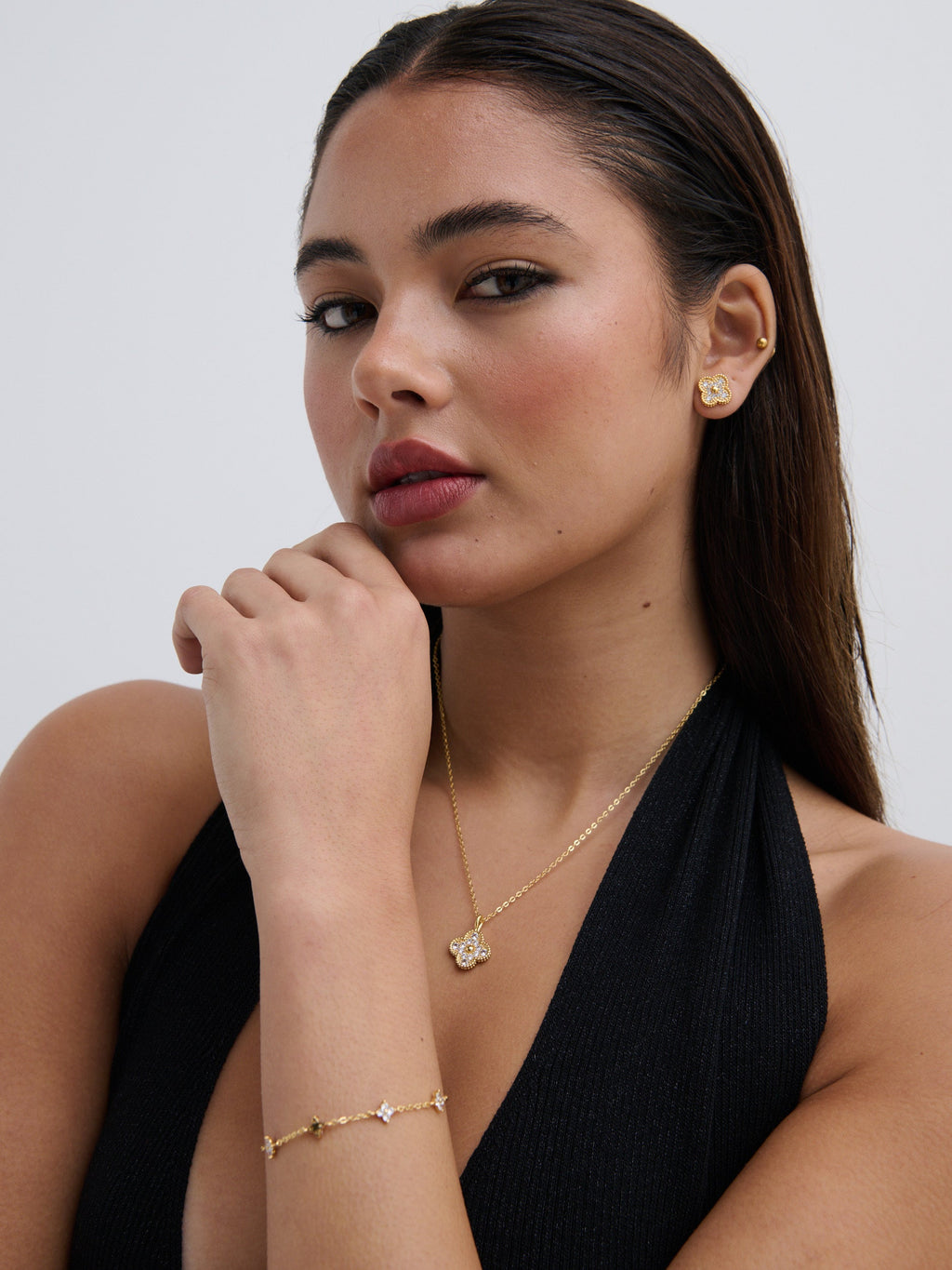 Embellished Clover Necklace - 18K Gold Plated