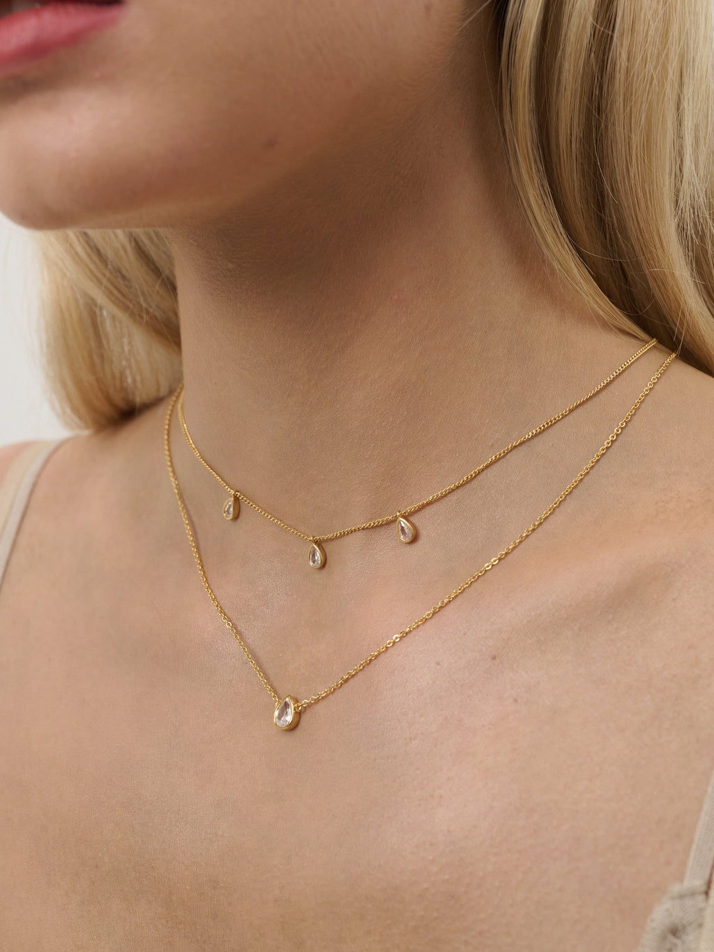 Diamanté Teardrop Necklace - 18K Gold Plated