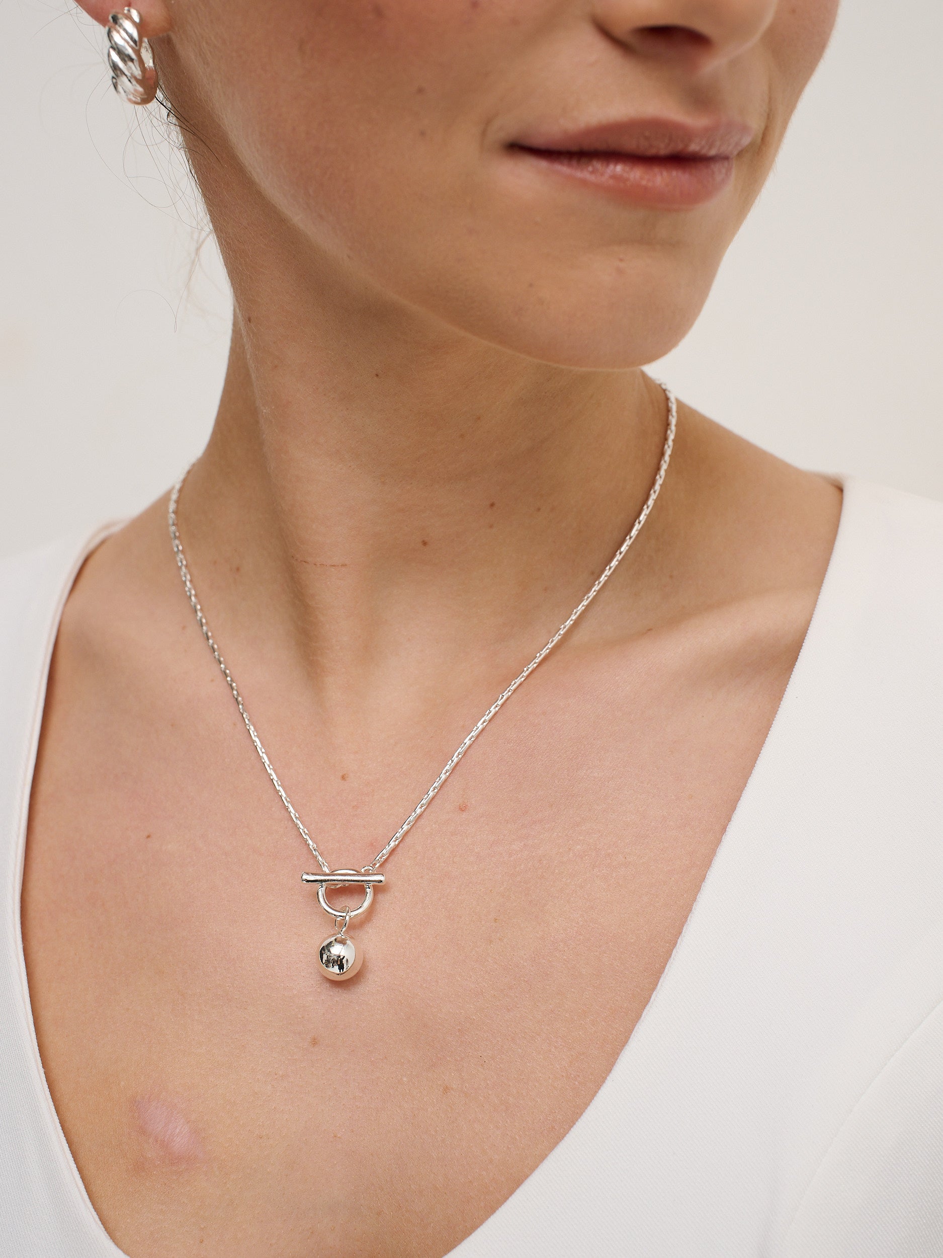 Luna Toggle Necklace - Sterling Silver Plated