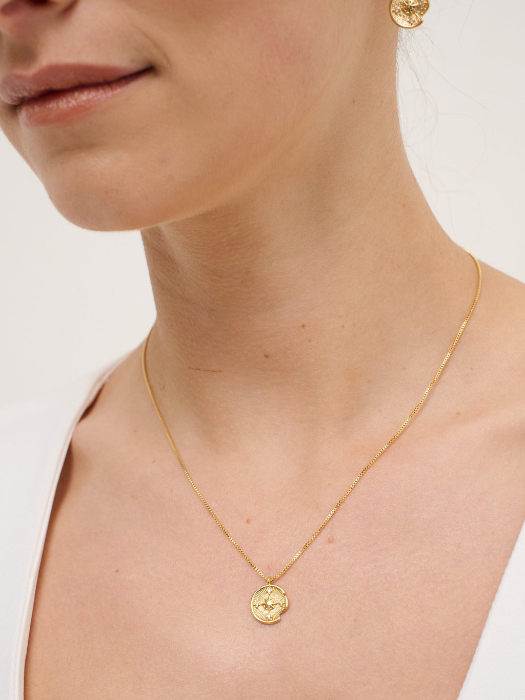 Eclipse Pendant Necklace - 18K Gold Plated