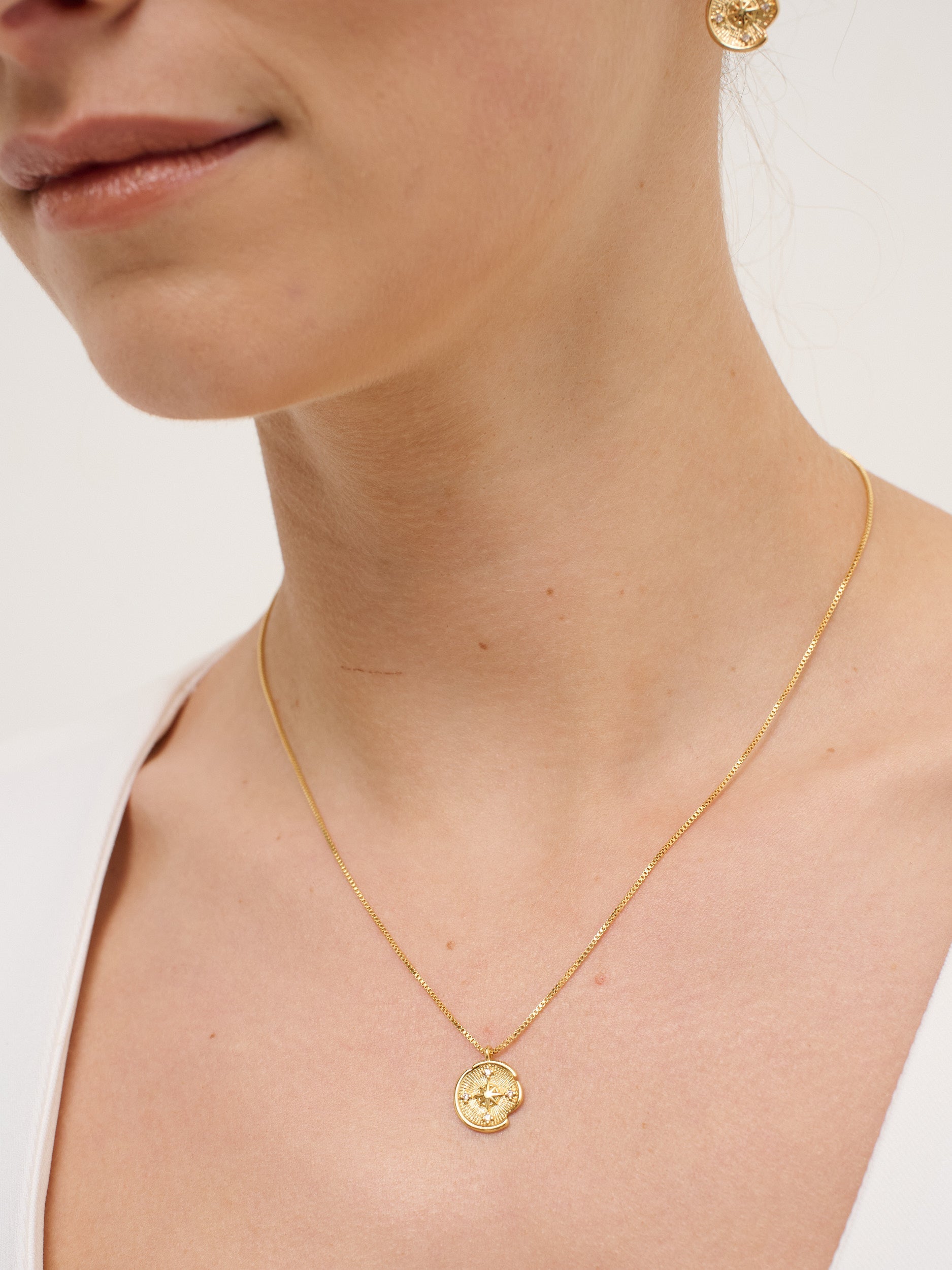 Eclipse Pendant Necklace - 18K Gold Plated