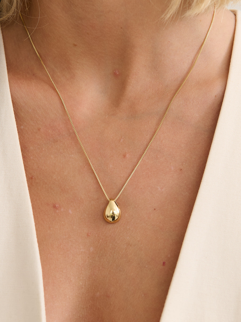 Droplet Pendant Necklace - 18K Gold Plated
