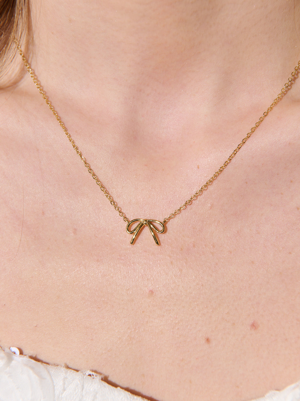 Carri Bow Necklace - 18K Gold Plated