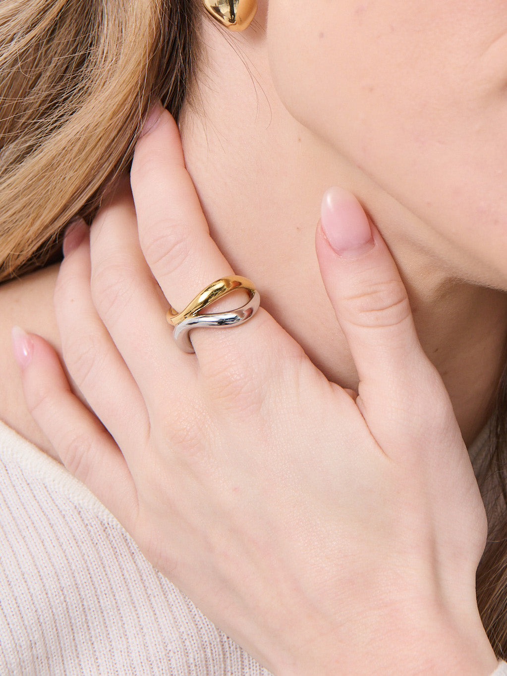 Wavy Two Tone Plated Ring