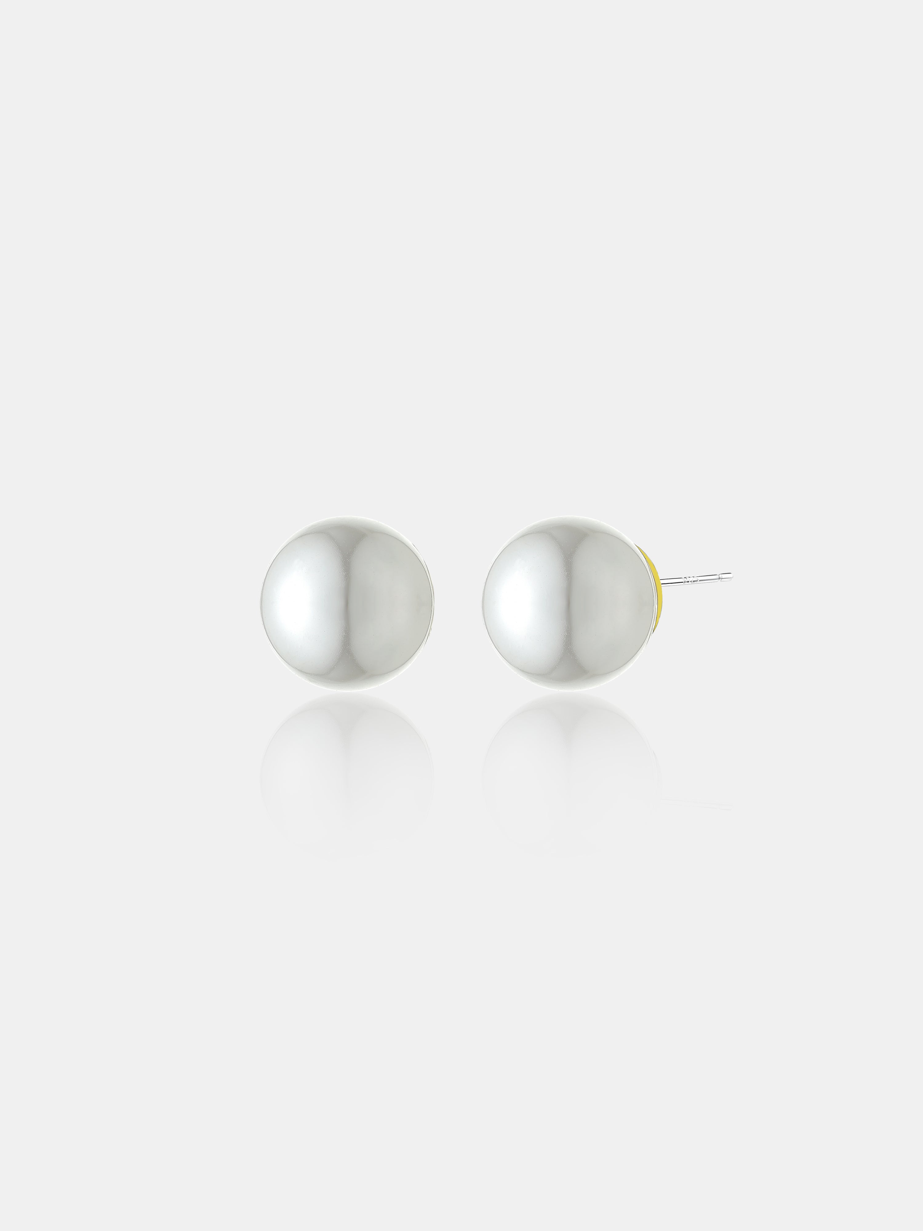 Marisol Glass Pearl Earrings in 18K Gold Plated