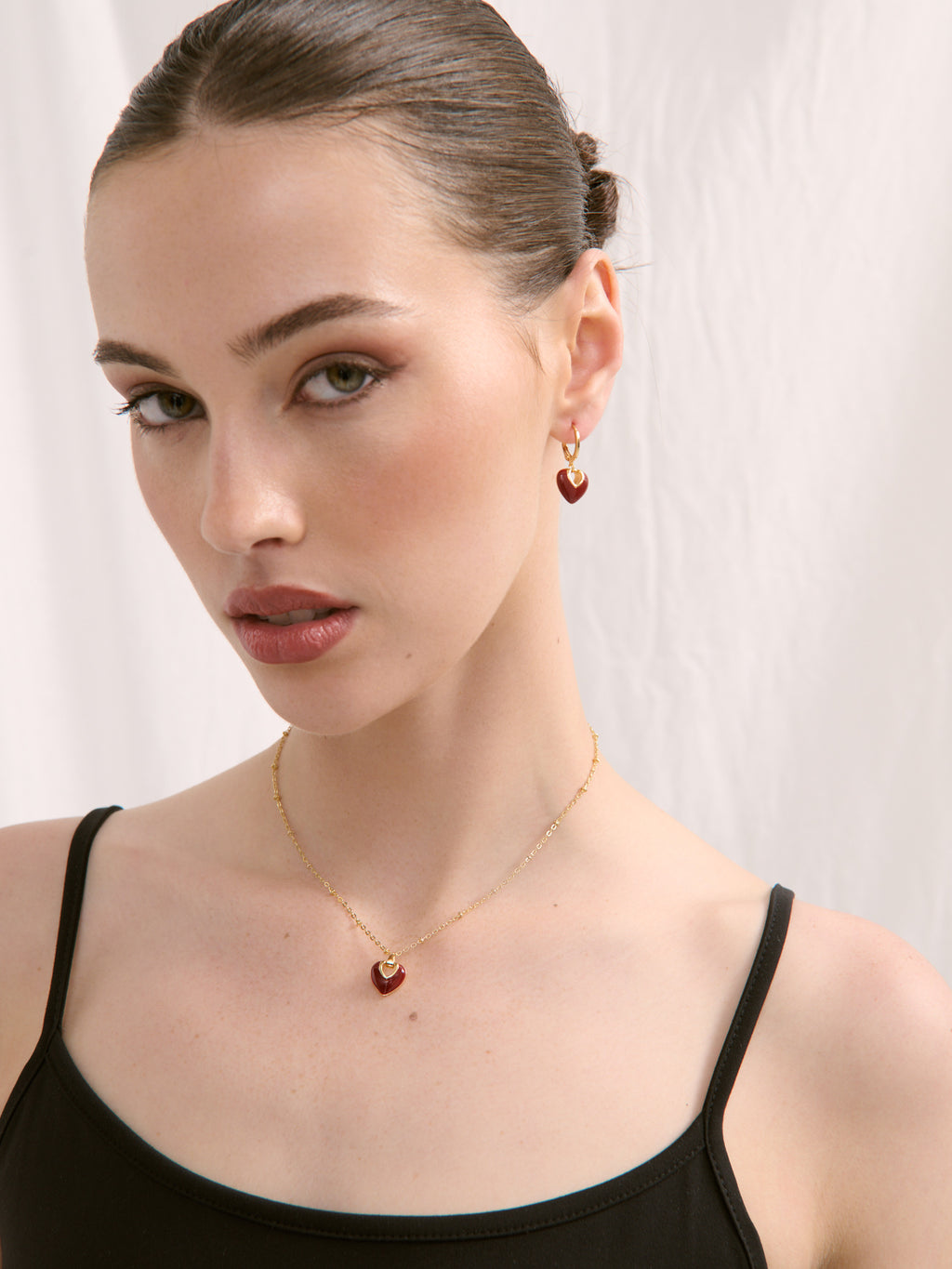Jules Heart Red Necklace - Gold