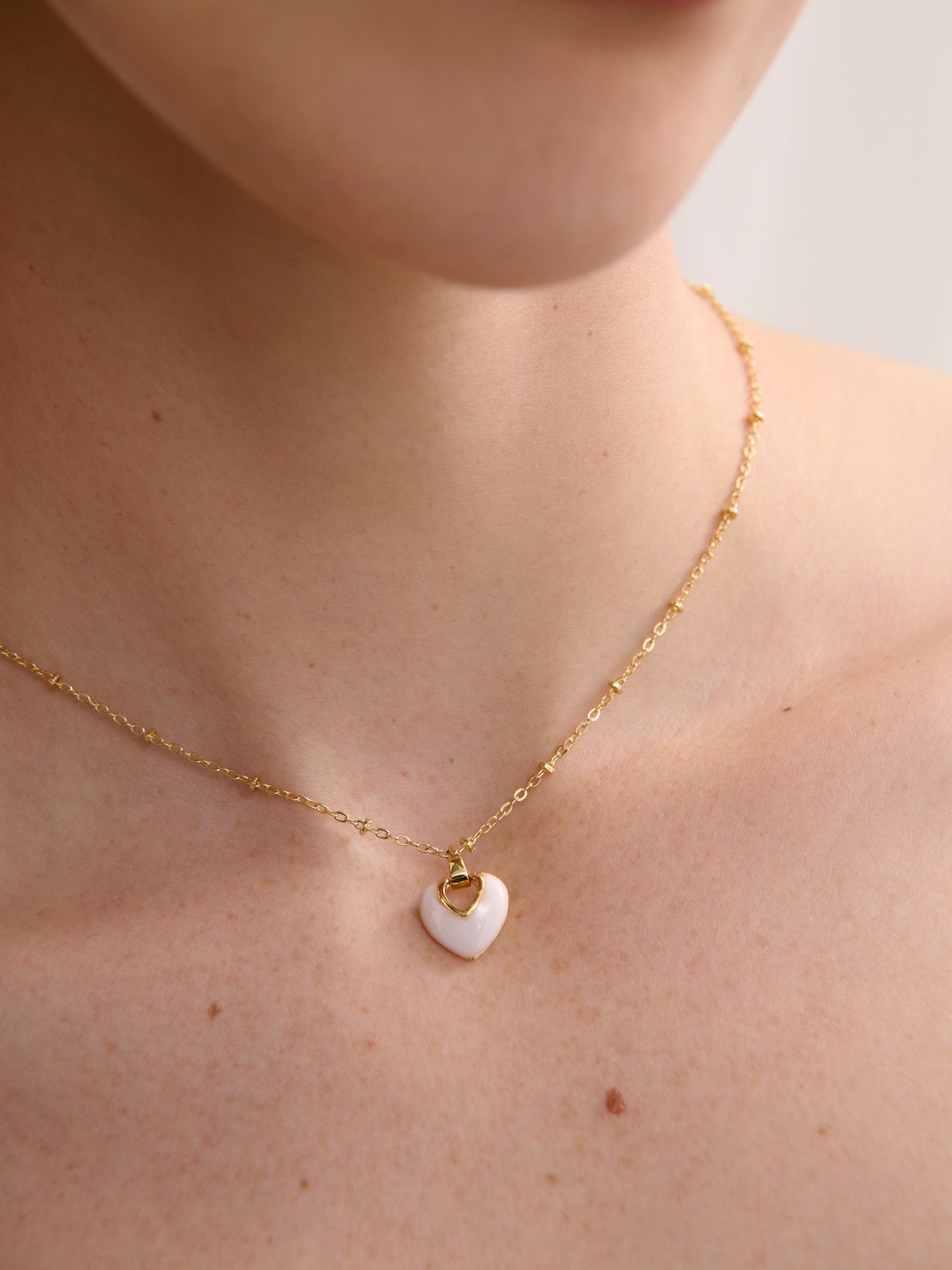 Jules Heart White  Necklace - Gold