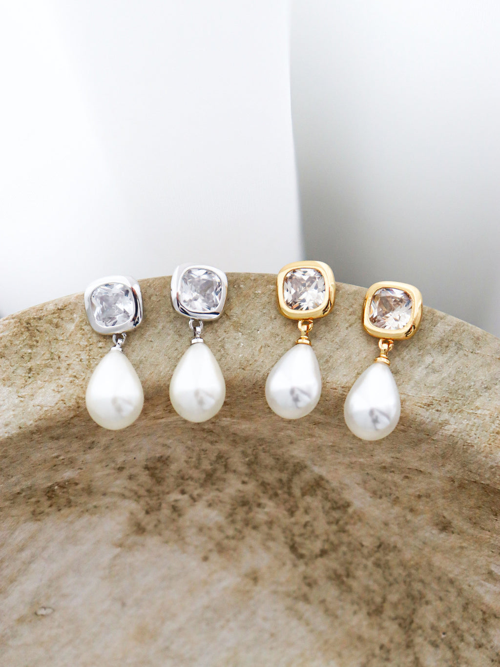 Amélie Bridal Earrings in 18K Gold Plated