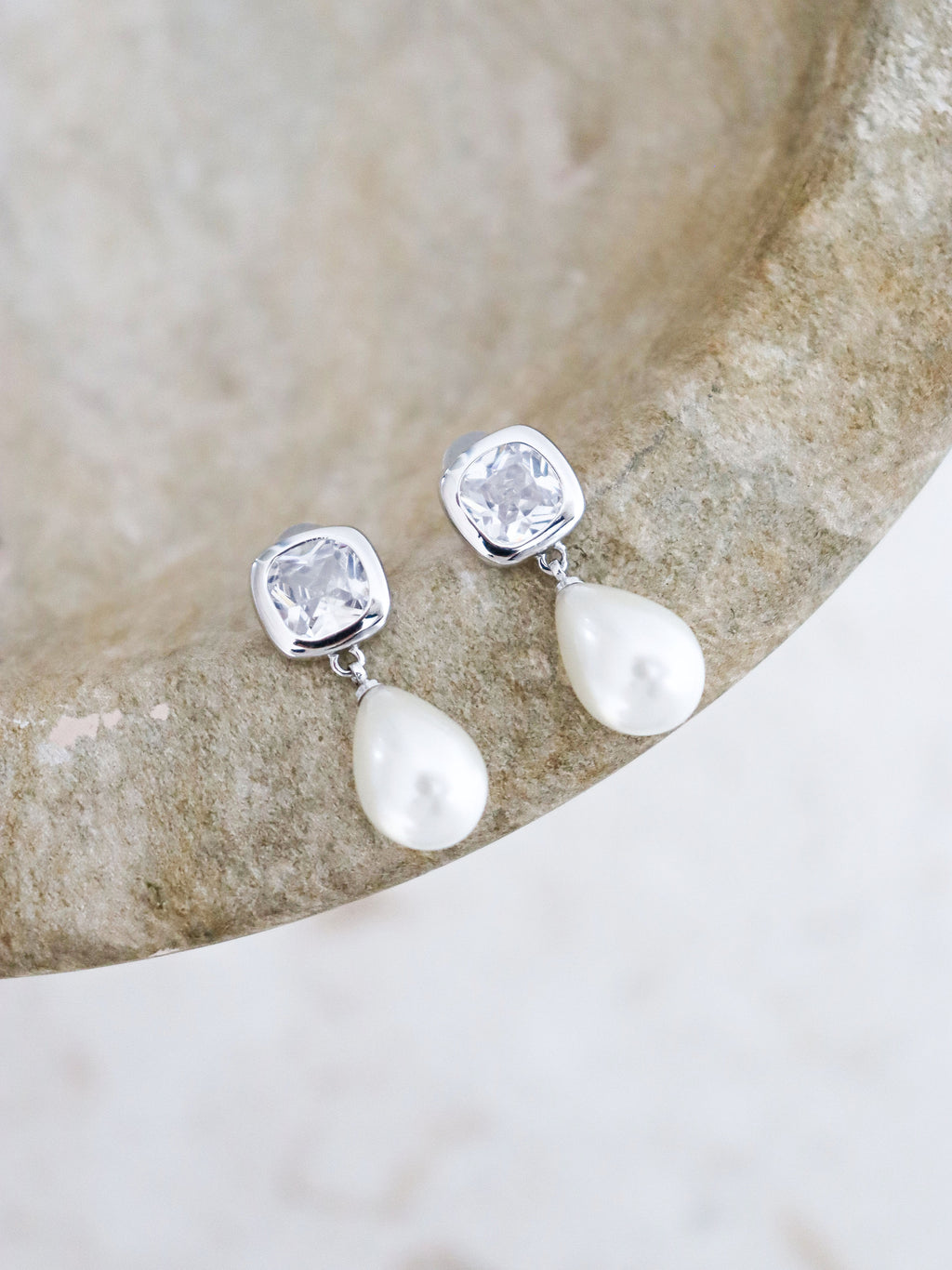 Amélie Bridal Earrings in Sterling Silver Plated