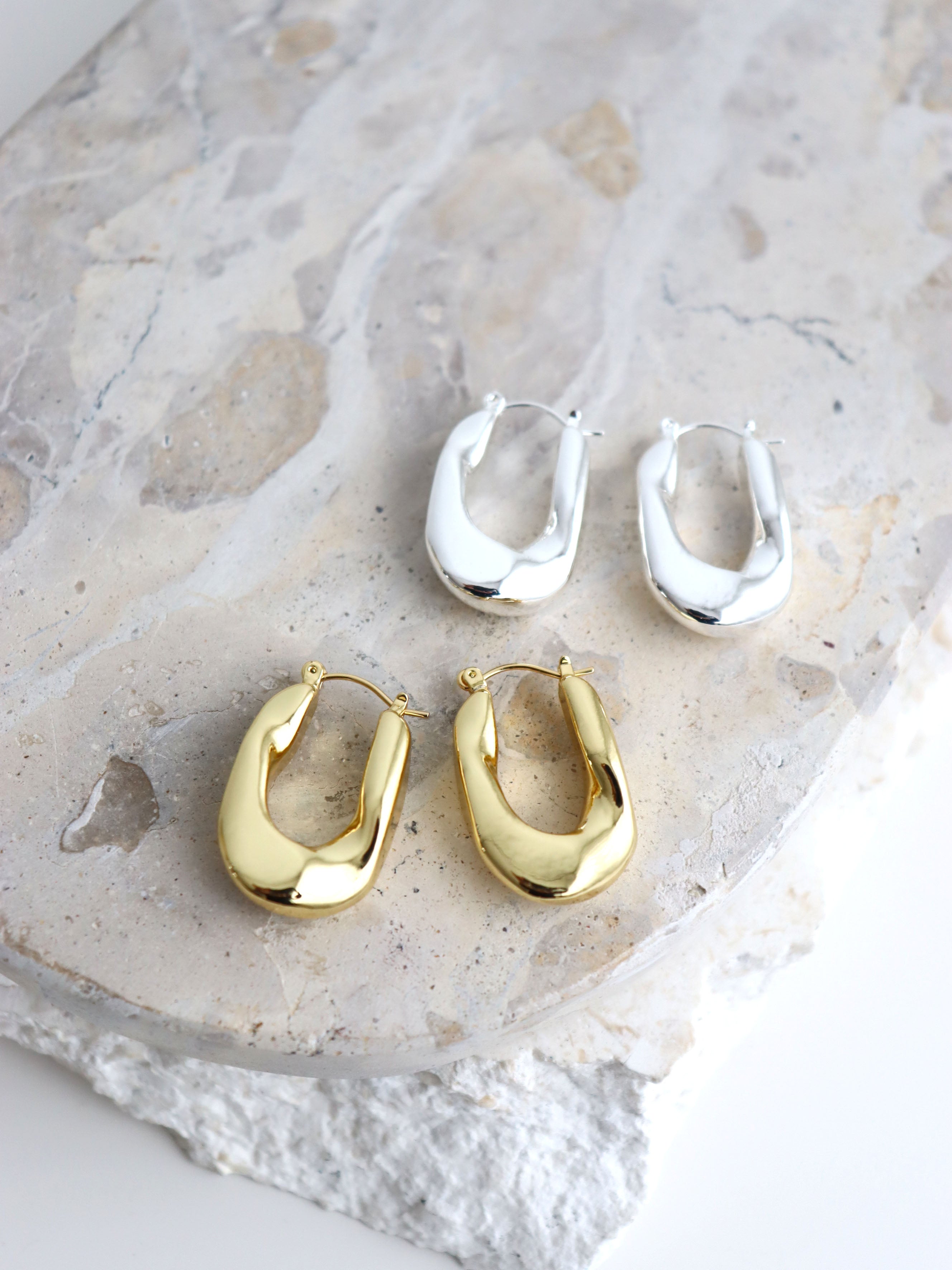 Lea Wavy Earrings in Sterling Silver Plated