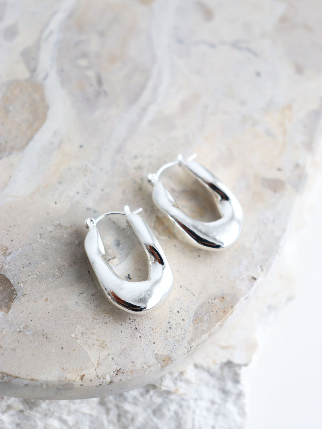 Lea Wavy Earrings in Sterling Silver Plated