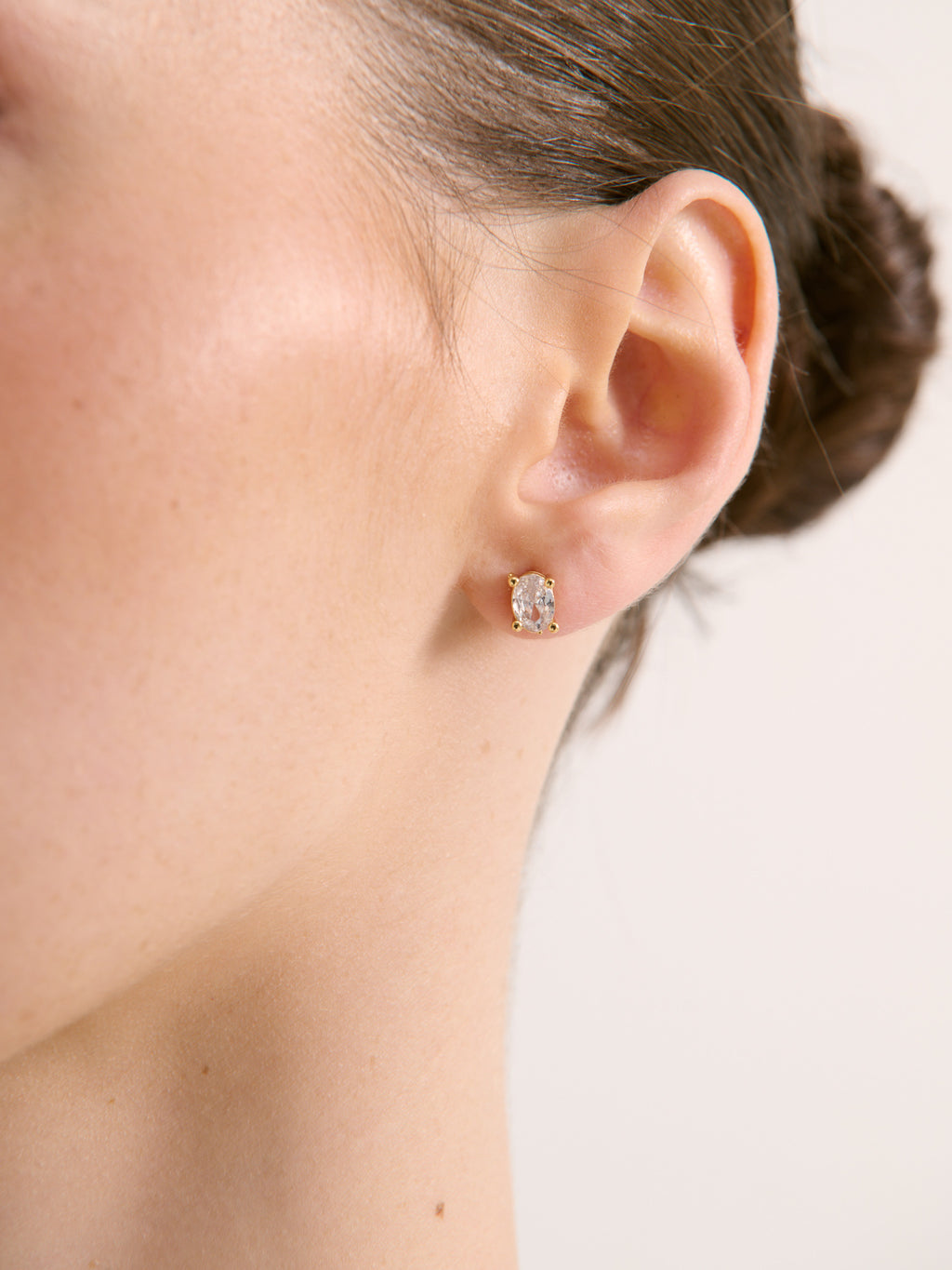 Soleil Oval Crystal Stud Earrings - 18K Gold Plated