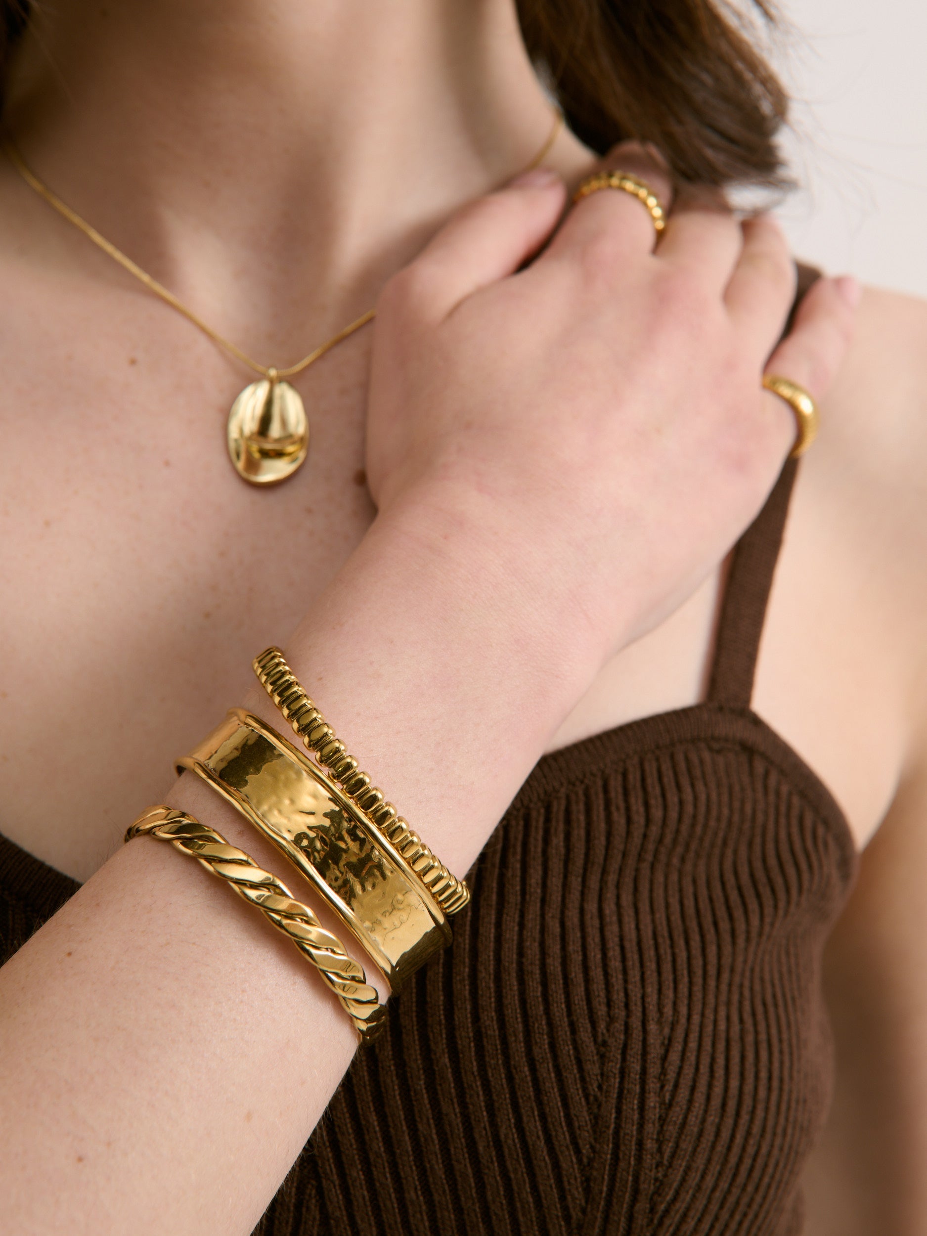 Pebble Cuff Bracelet - 18k Gold Plated