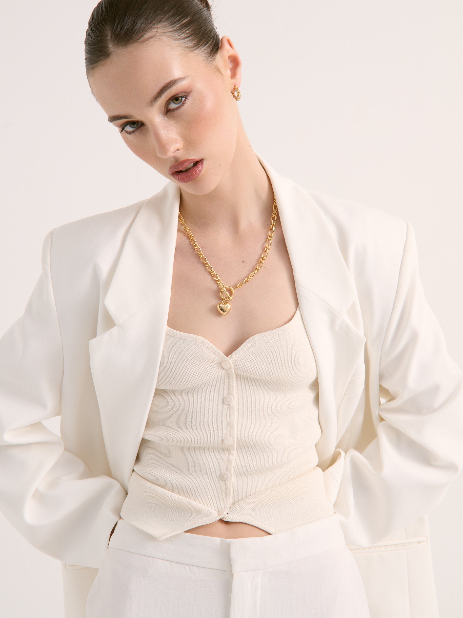 Divinity Heart Necklace - Gold