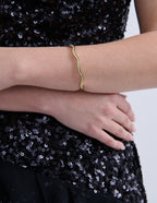 Olsen Wavy Pavé Bangle - 18k Gold Plated
