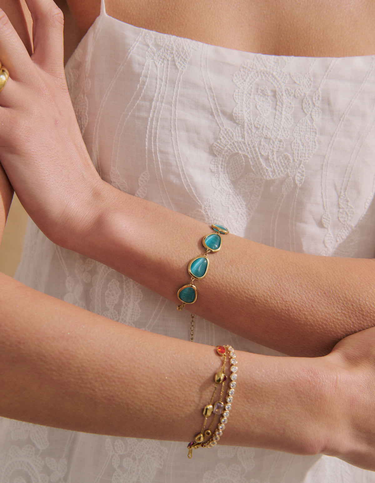 Via Resin Charm Link Bracelet - Blue