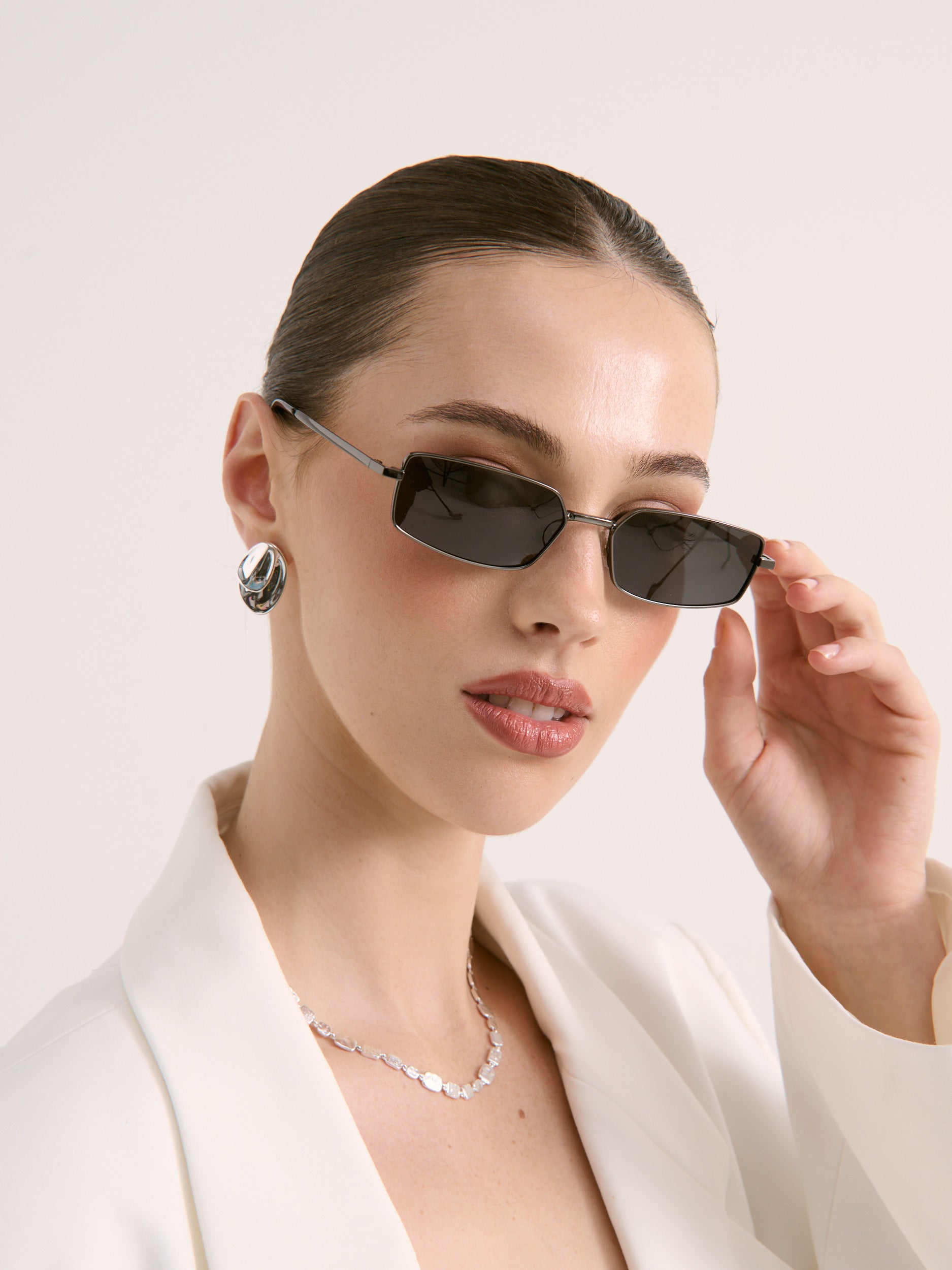 Gwenyth Polarised Metal Frame Sunglasses - Black