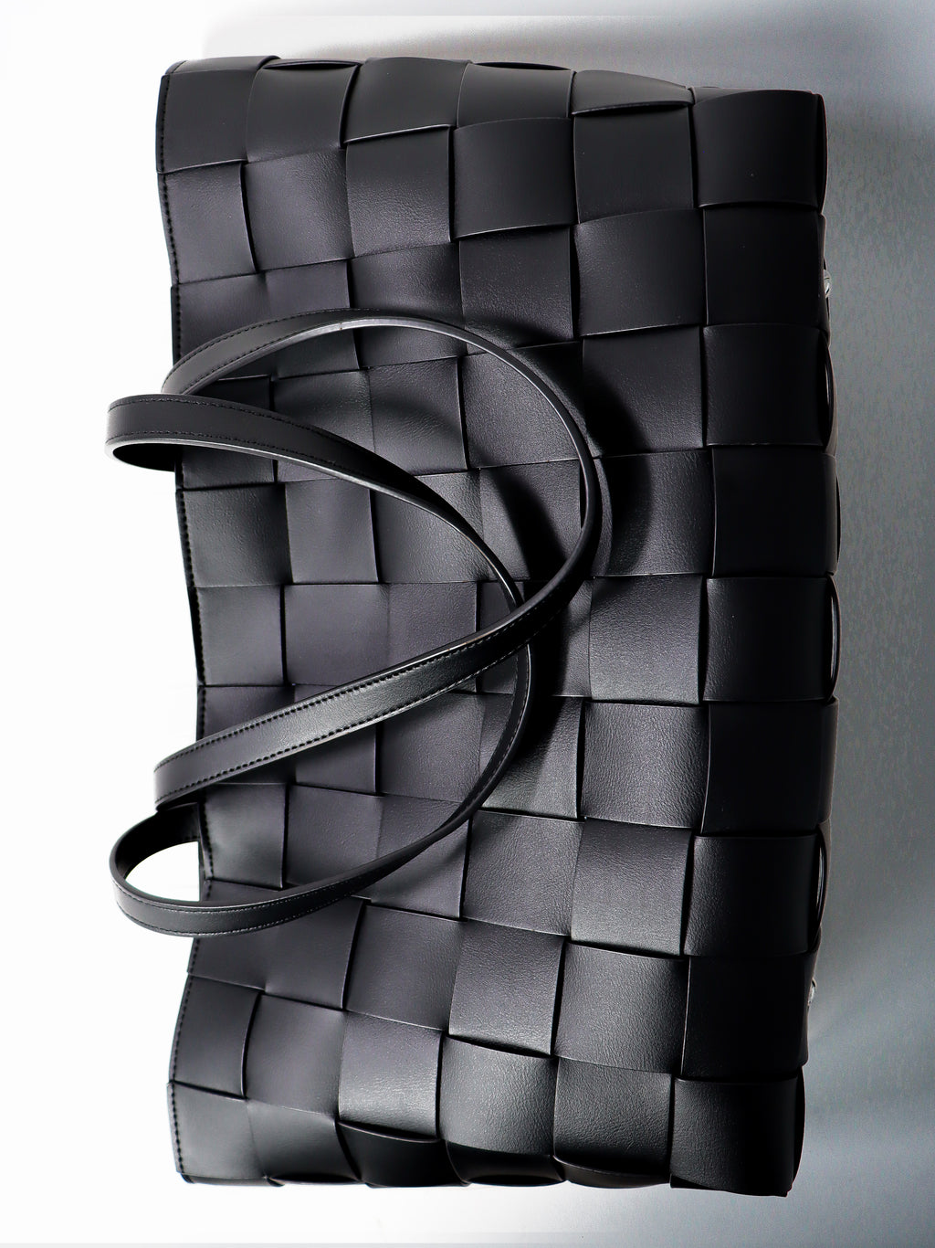 Nelly Woven Tote Bag - Black
