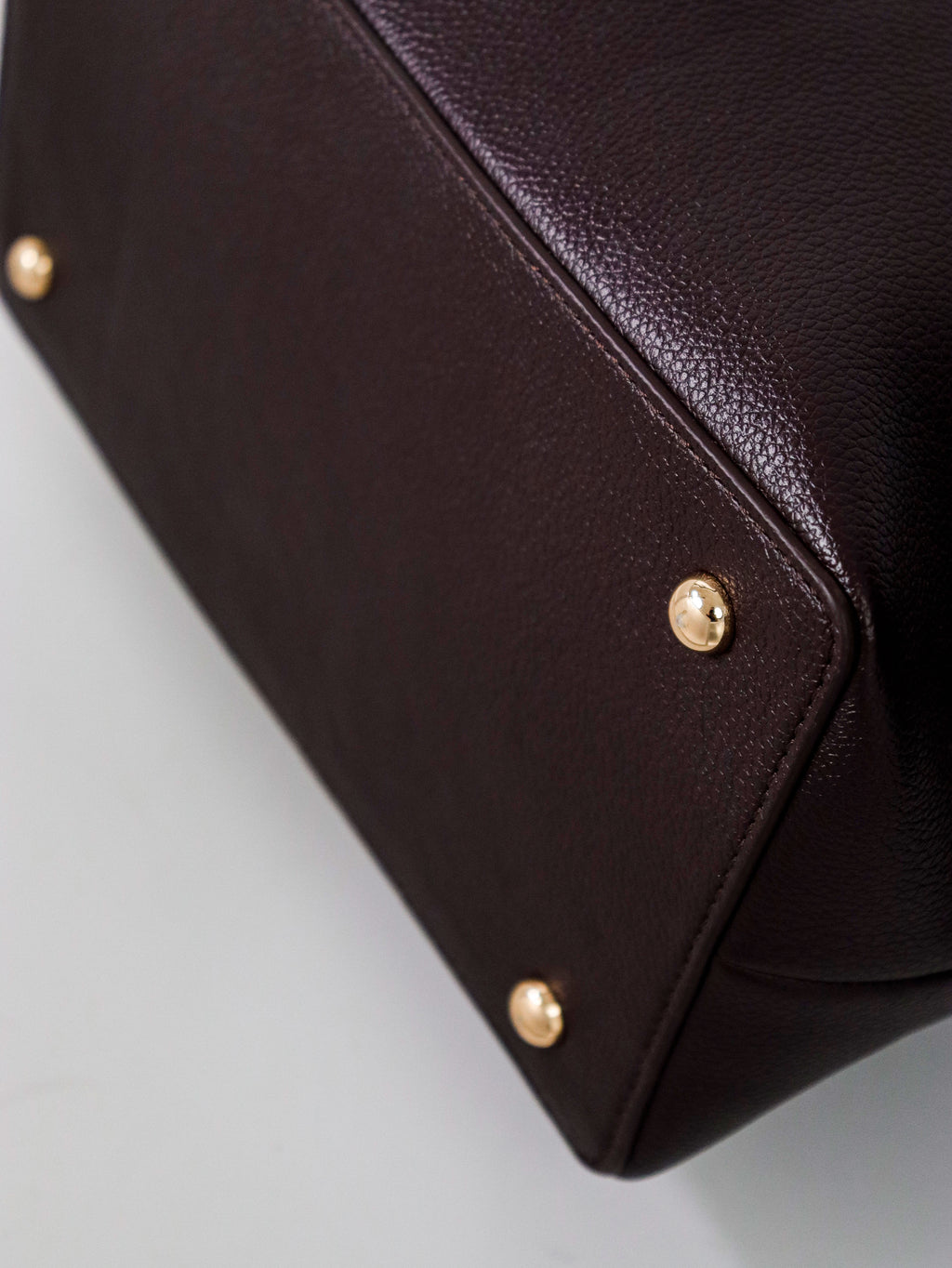Leonie Belt Bucket Bag - Brown