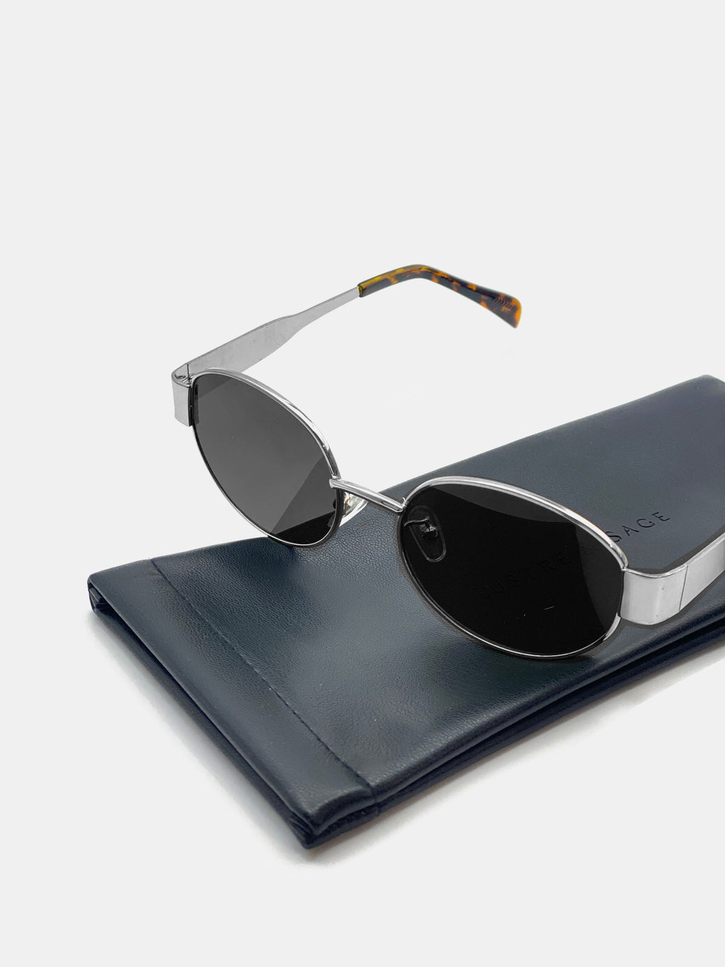 Round Silver Metal Oval Sunglasses - Black