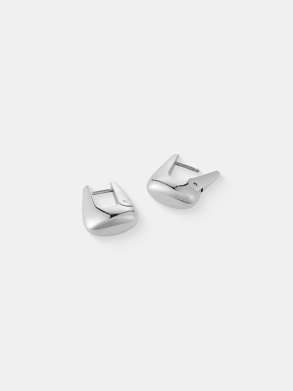 Capri Everyday Hoop Earrings in Silver