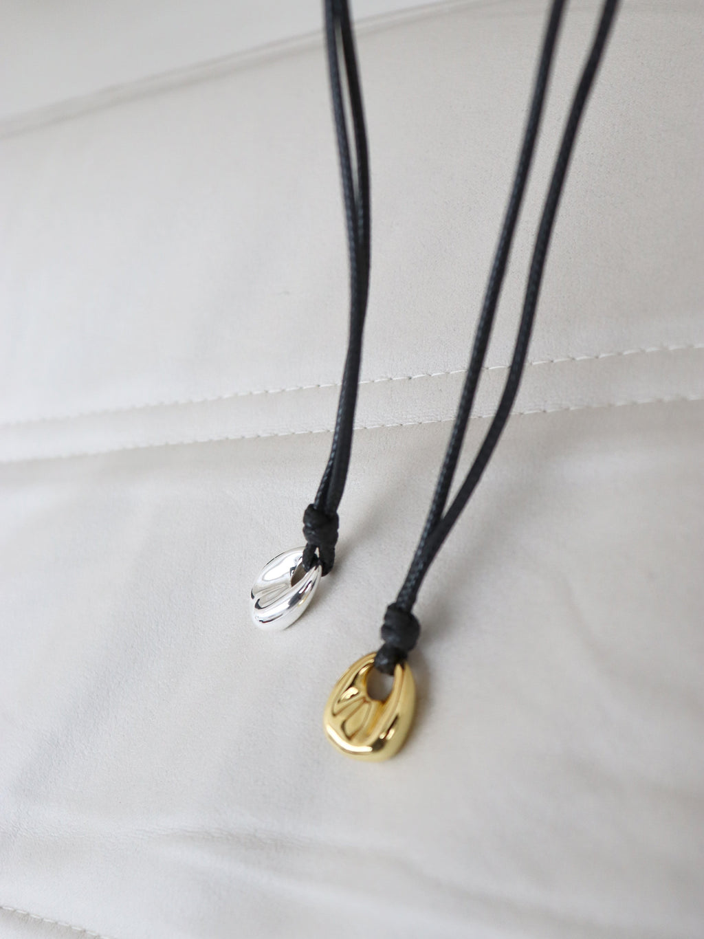 Kaia Rope Charm Necklace - Gold