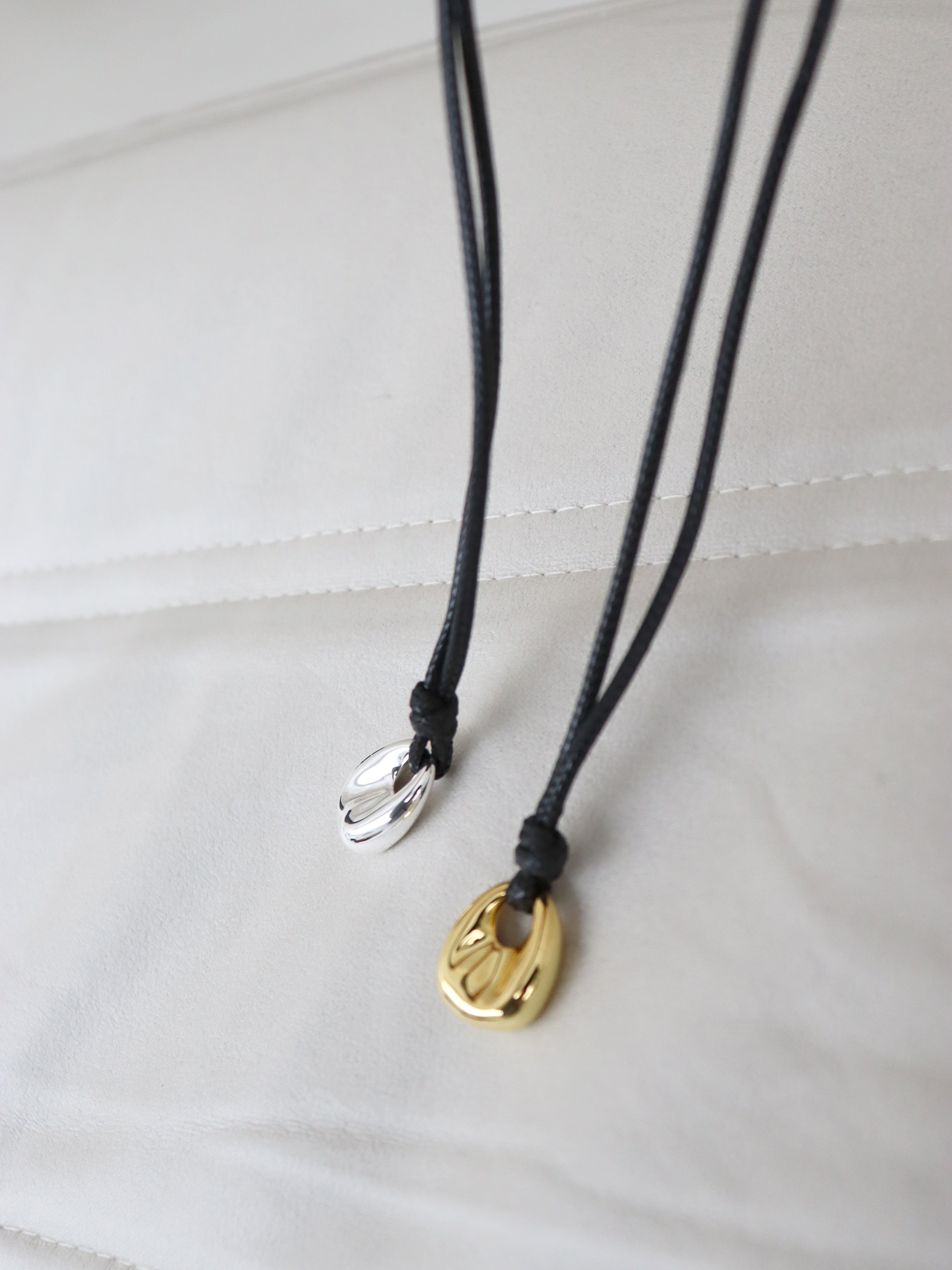 Kaia Rope Charm Necklace - Gold