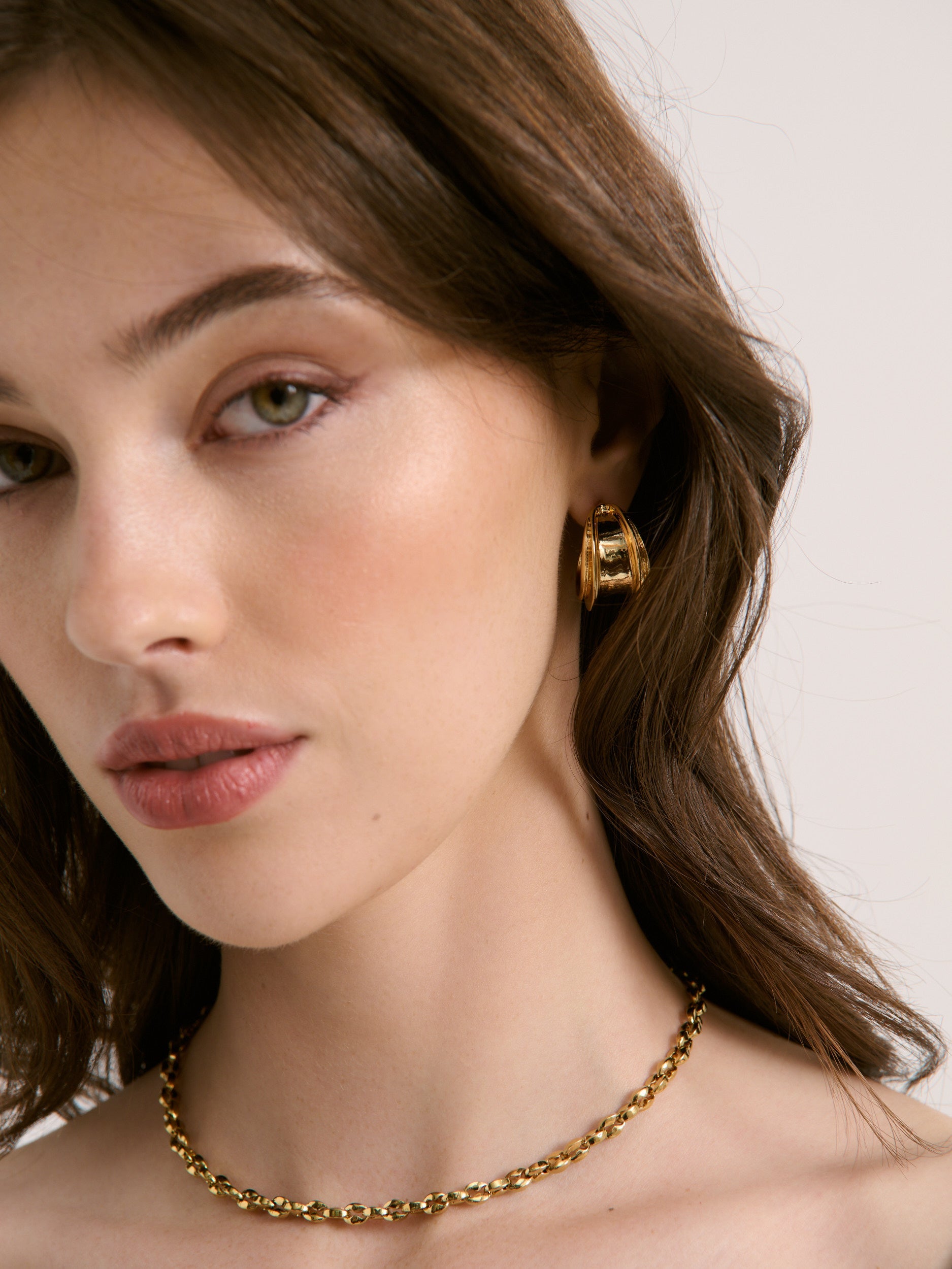 Leilia Earrings in 18k Gold Plated
