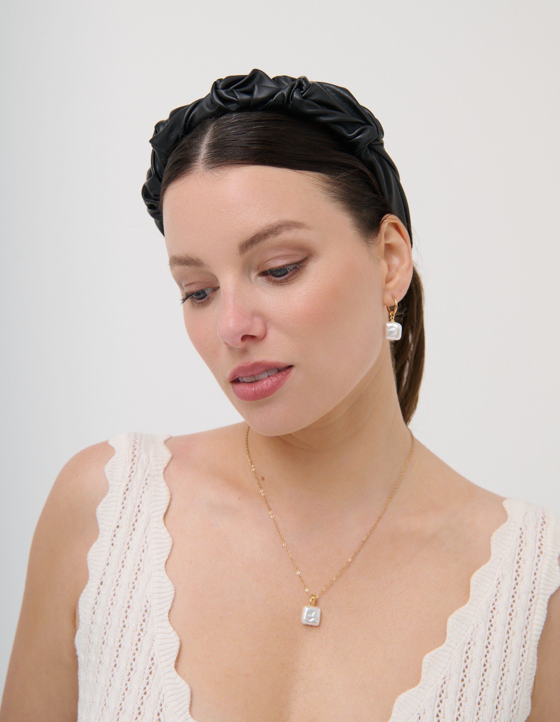 Caroline Ruched Headband - Black